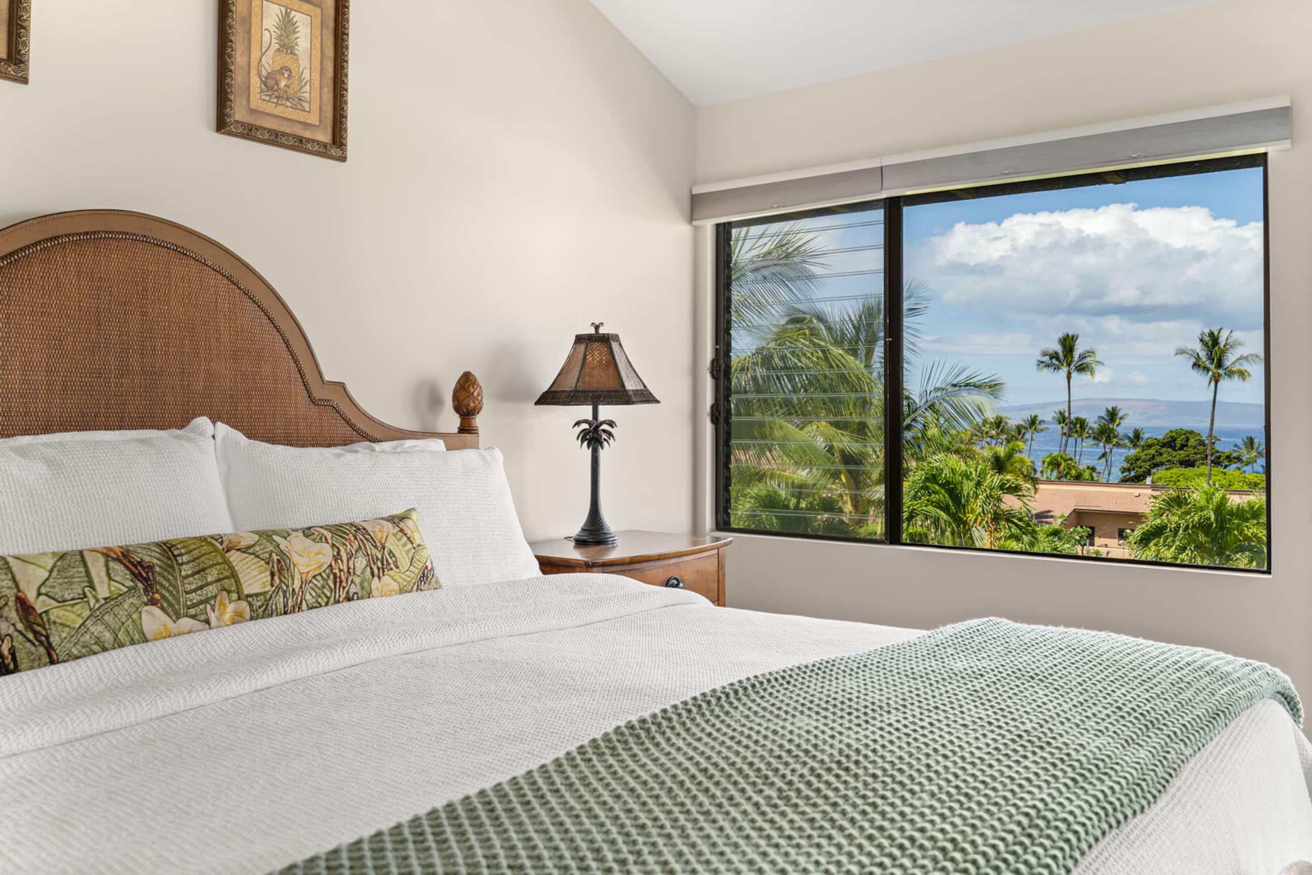 Condo in Kihei · ★4.9 · 2 bedrooms · 2 beds · 2.5 baths - Image 24