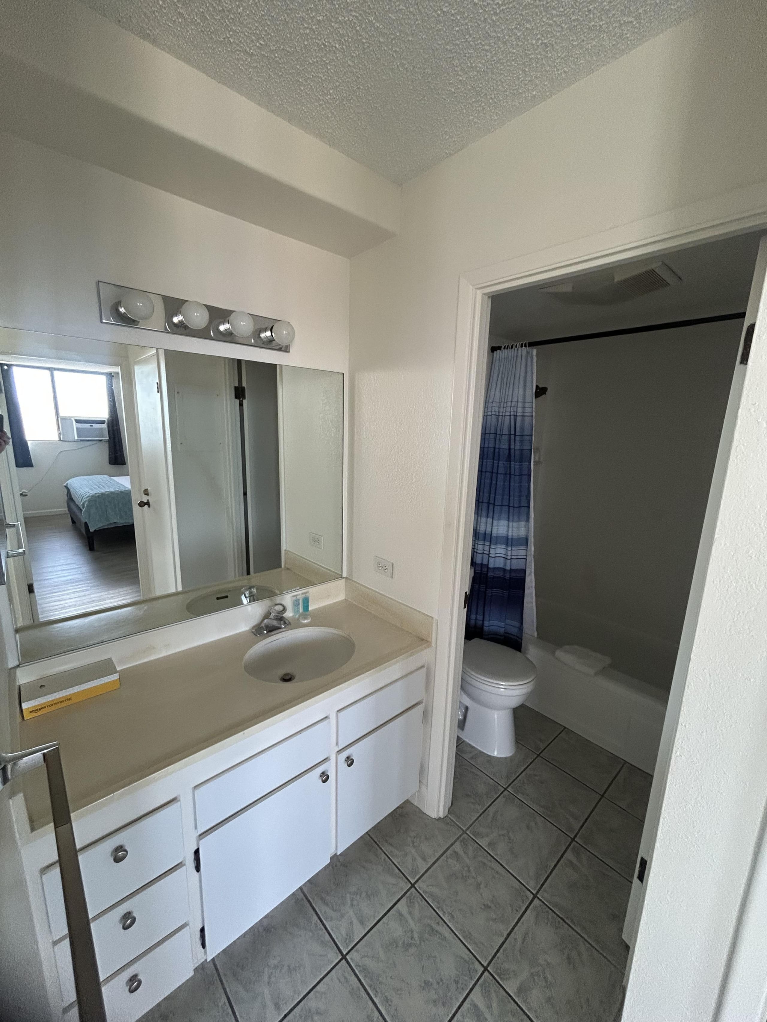 Condo in Honolulu · ★4.5 · 1 bedroom · 2 beds · 1 private bath - Image 22