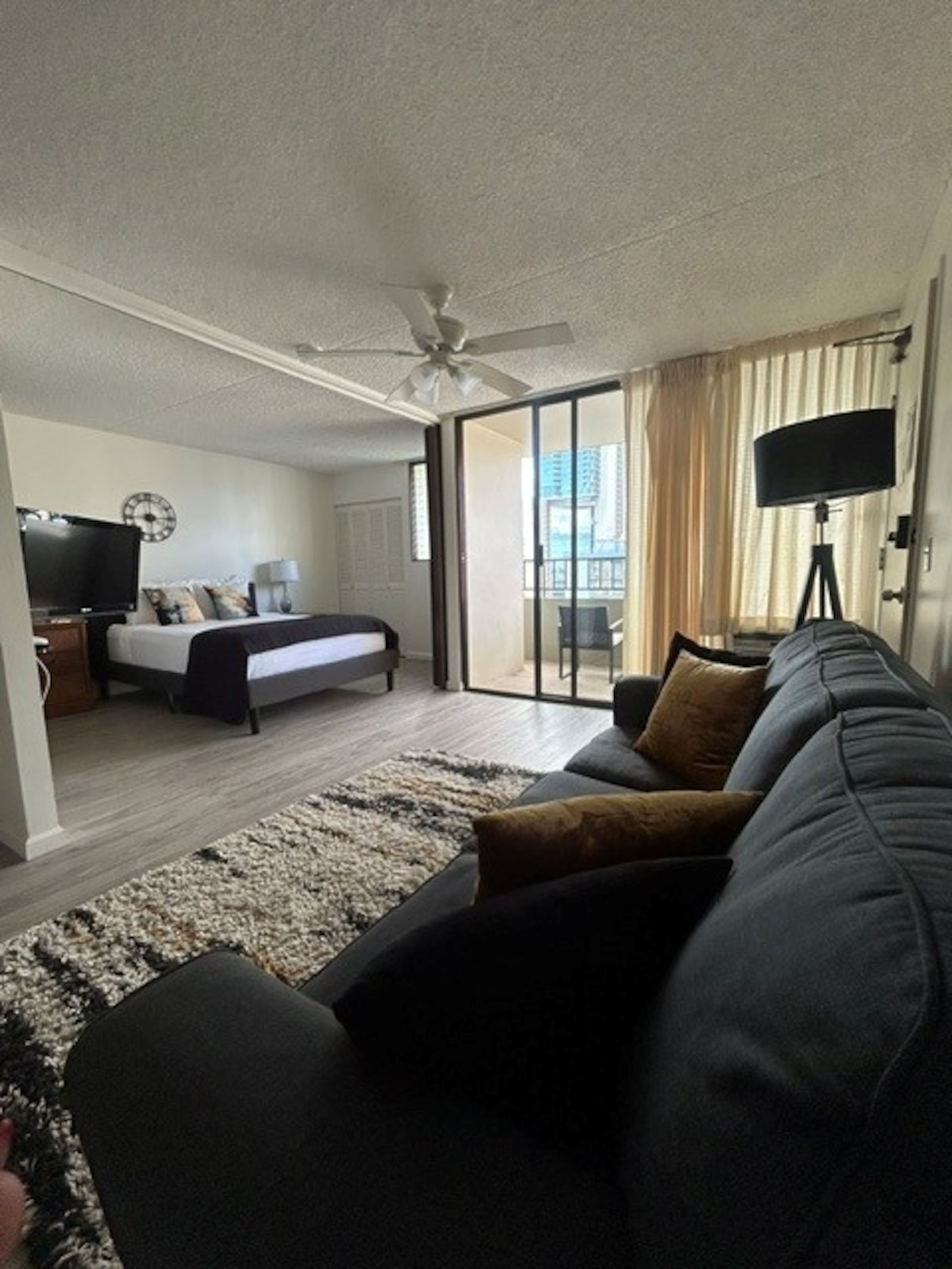 Condo in Honolulu · ★4.64 · 1 bedroom · 2 beds · 1 private bath - Image 20