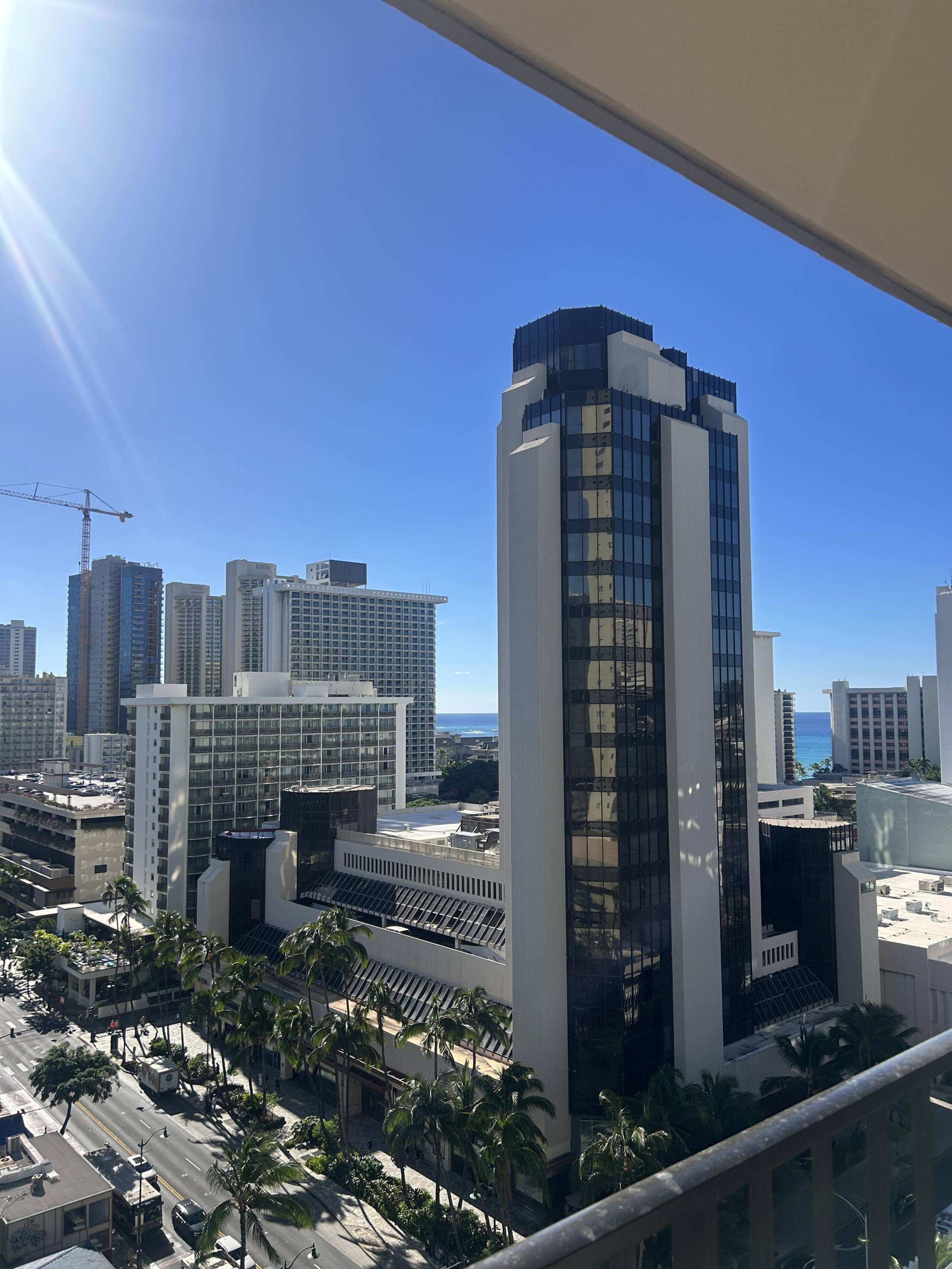 Condo in Honolulu · ★4.61 · 1 bedroom · 2 beds · 1 private bath - Image 24