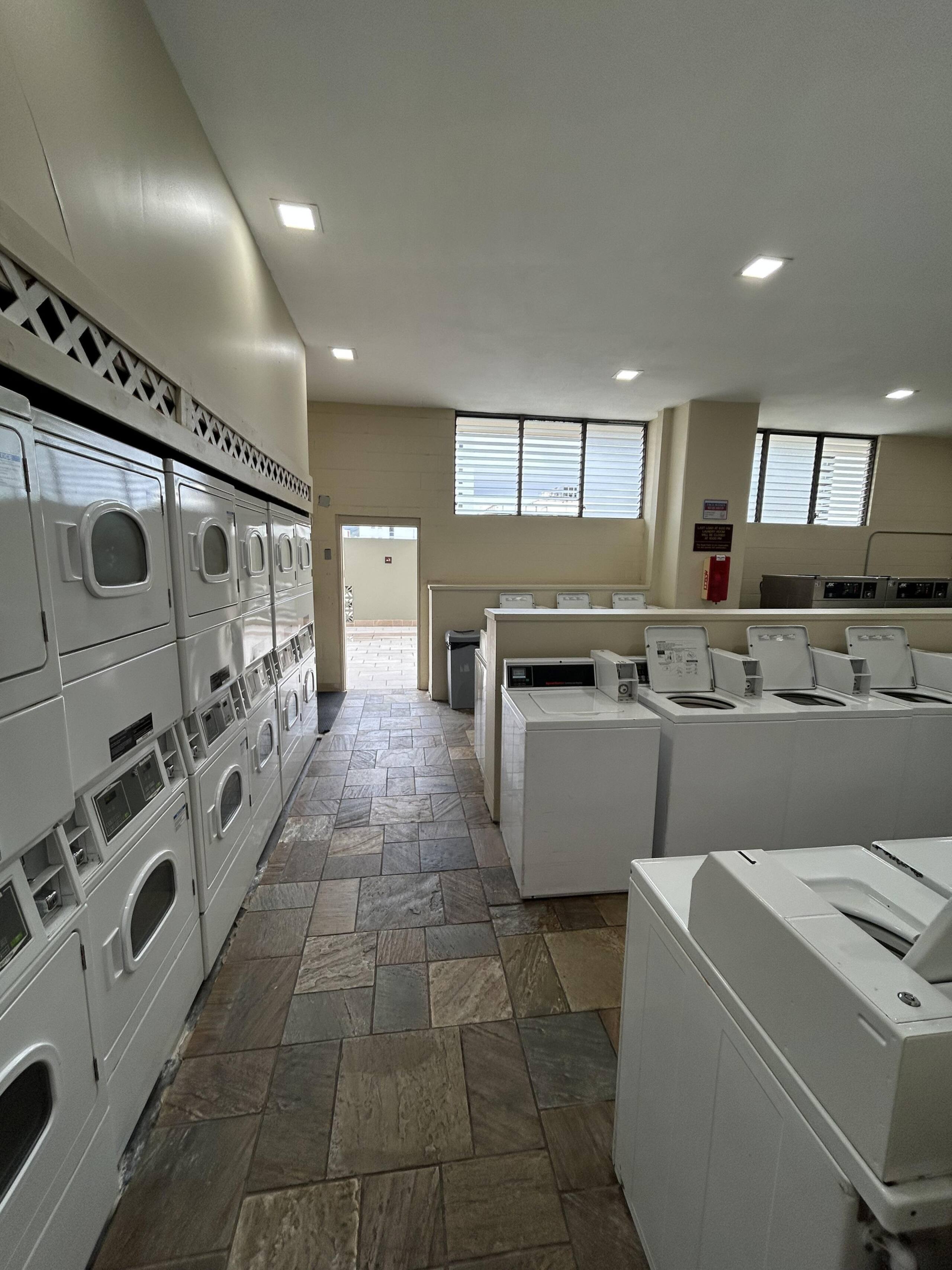 Condo in Honolulu · ★4.75 · 1 bedroom · 2 beds · 1 private bath - Image 49