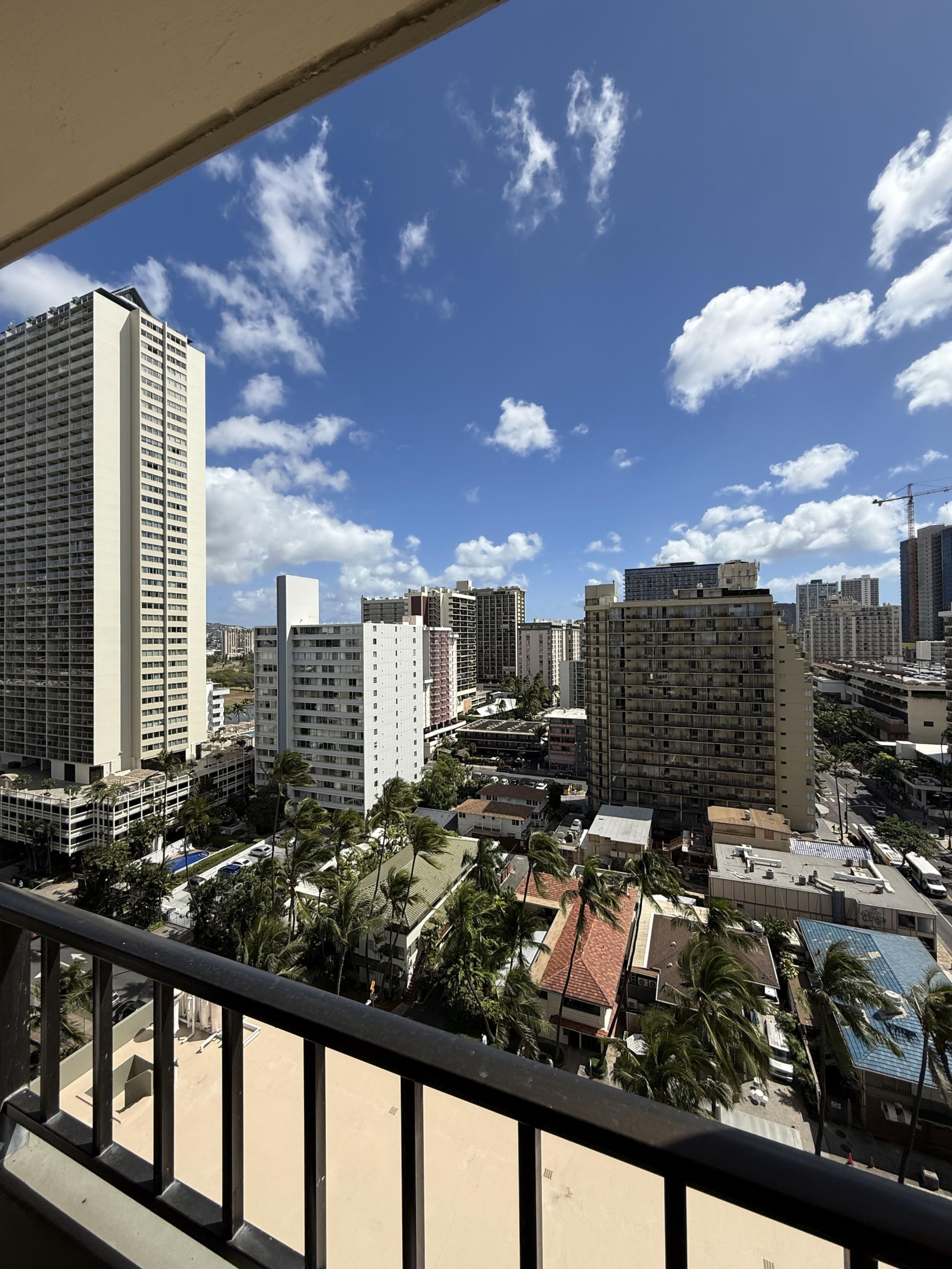 Condo in Honolulu · ★4.56 · 1 bedroom · 2 beds · 1 private bath - Image 26