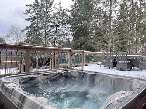 4BR Family Cottage | 25 mins from Downtown Toronto