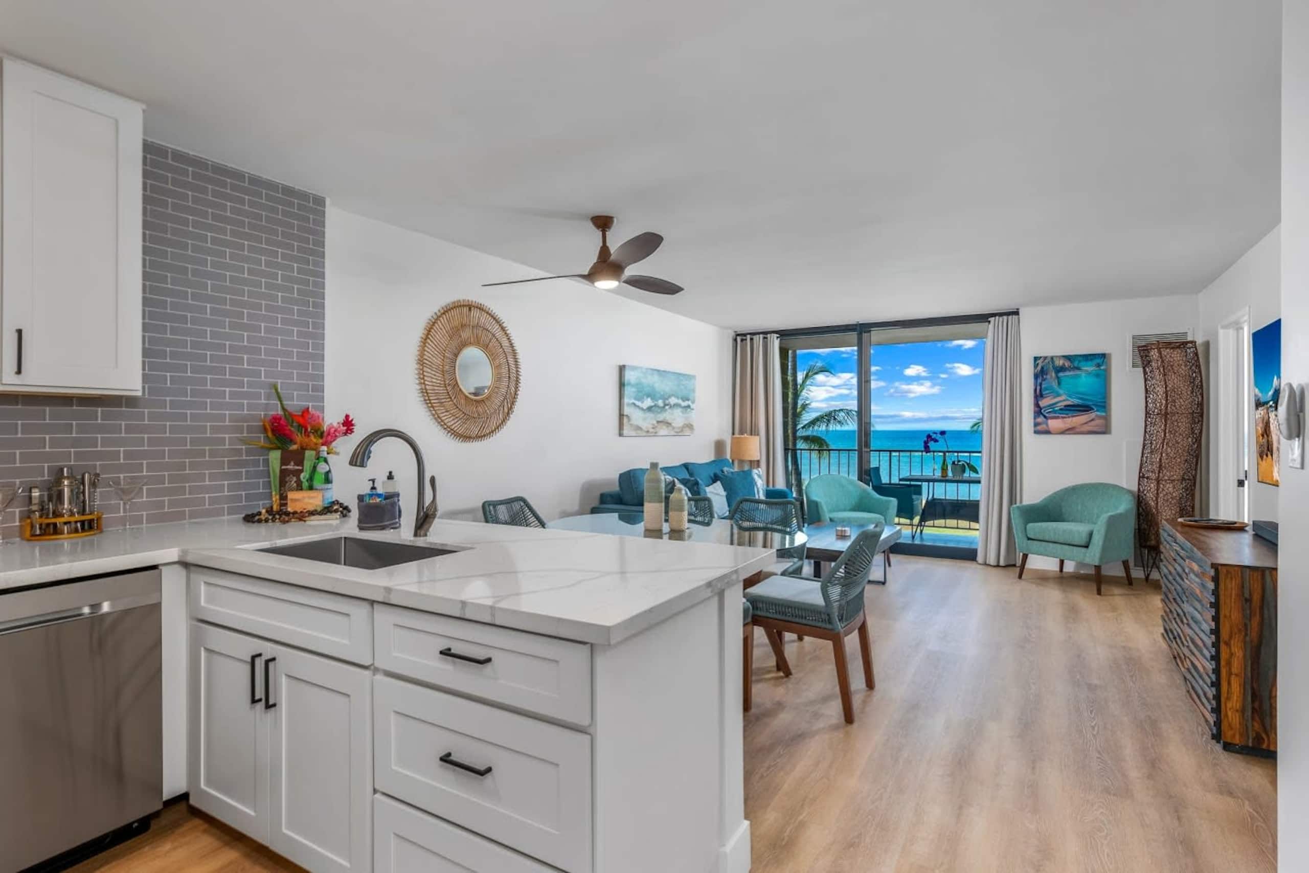 Condo in Kihei · ★4.98 · 2 bedrooms · 3 beds · 2 baths - Image 4