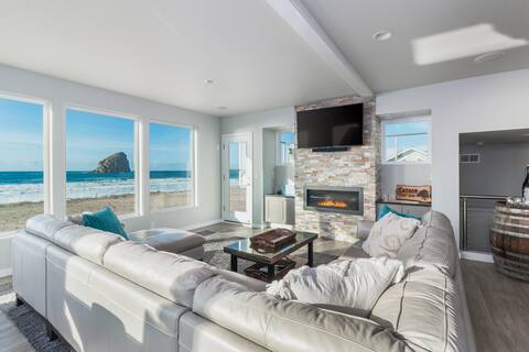 Catoor -oceanfront luxury, rooftop deck, views.