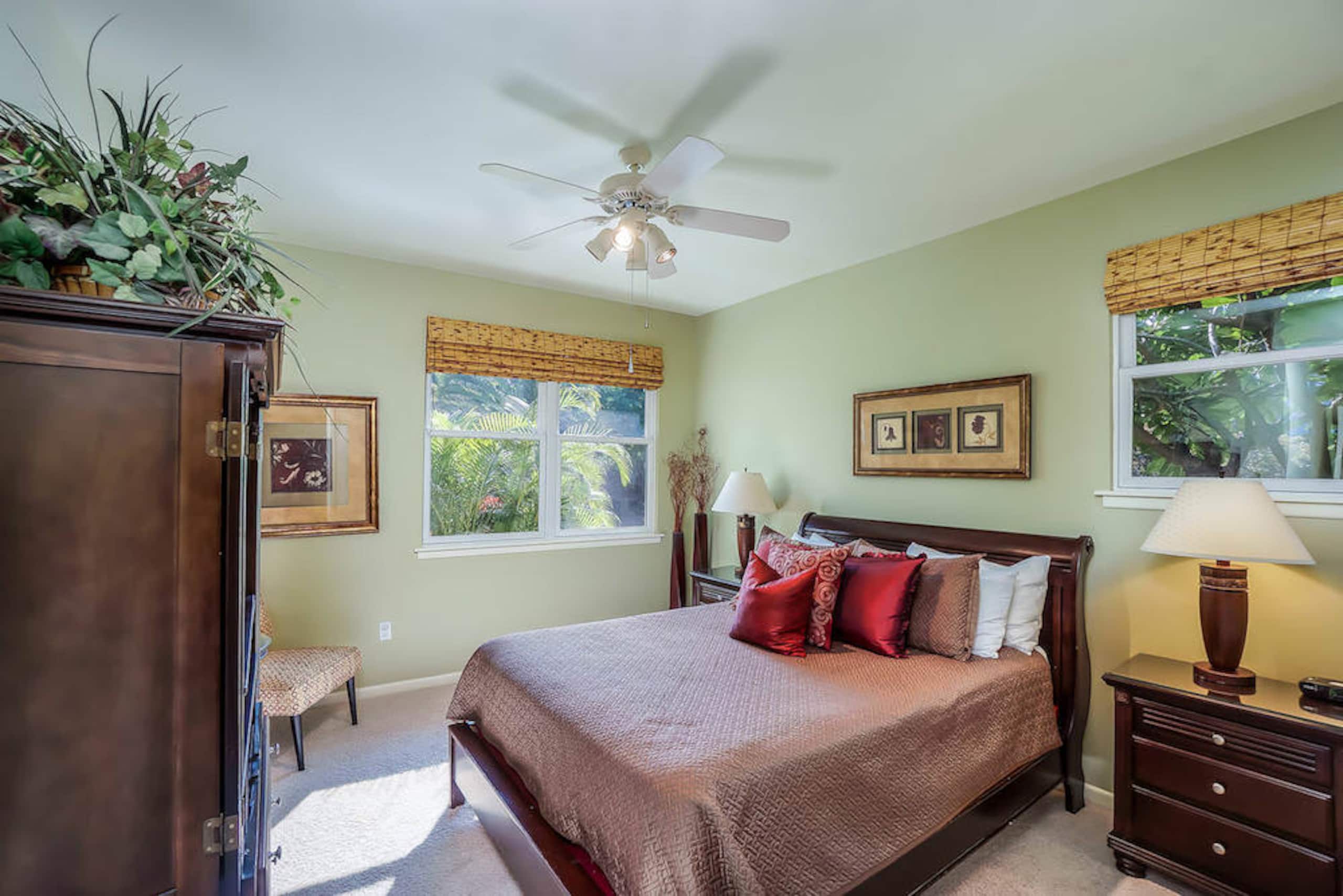 Townhouse in Kailua-Kona · ★4.84 · 3 bedrooms · 4 beds · 3 private baths - Image 8