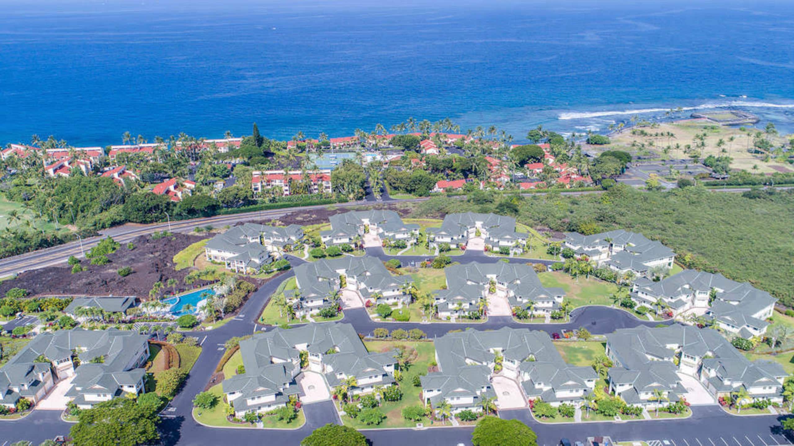 Townhouse in Kailua-Kona · ★4.84 · 3 bedrooms · 4 beds · 3 private baths - Image 25