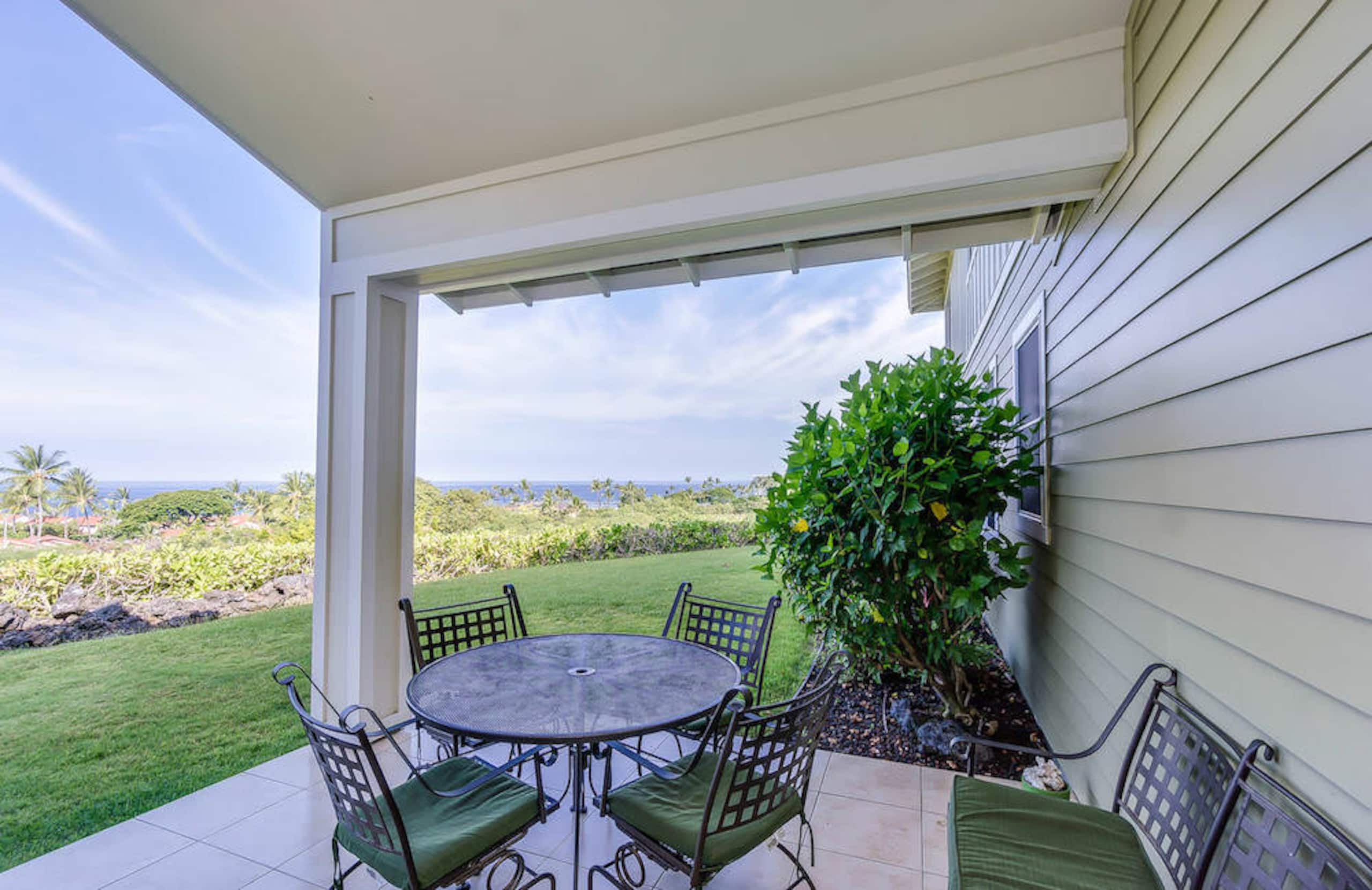 Townhouse in Kailua-Kona · ★4.84 · 3 bedrooms · 4 beds · 3 private baths - Image 1