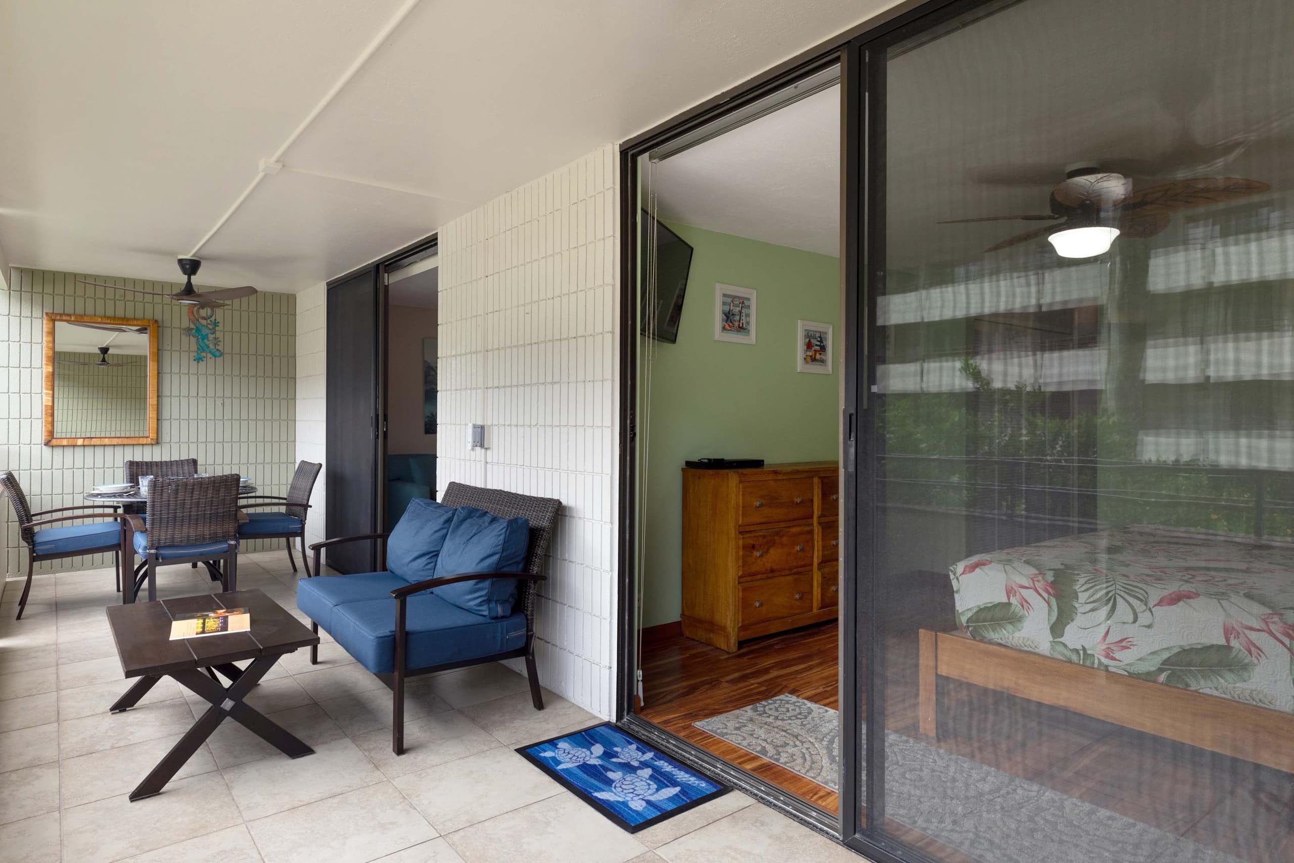 Condo in Kailua-Kona · ★4.8 · 2 bedrooms · 4 beds · 2 private baths - Image 12