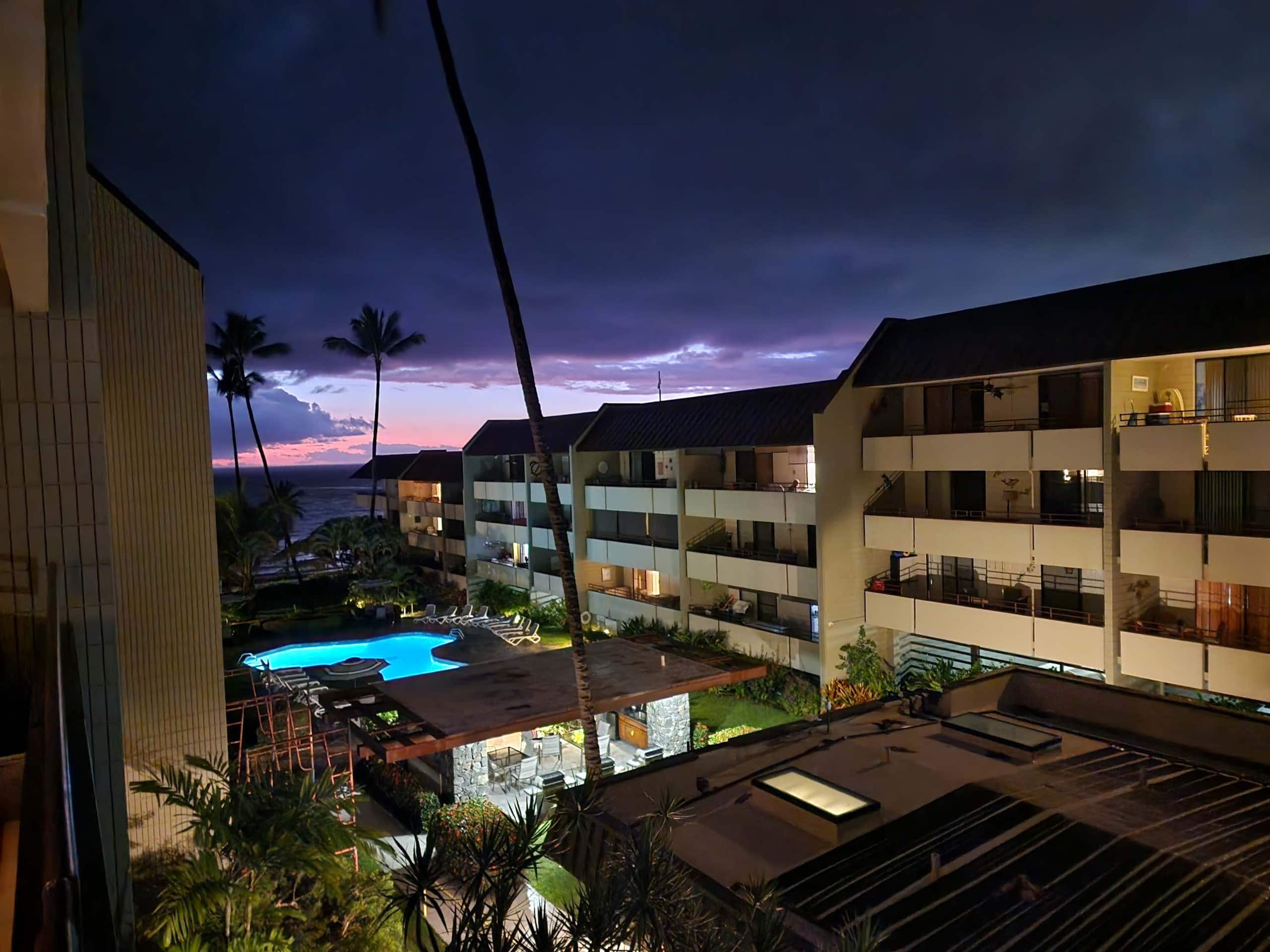Condo in Kailua-Kona · ★4.79 · 2 bedrooms · 3 beds · 2 private baths - Image 2