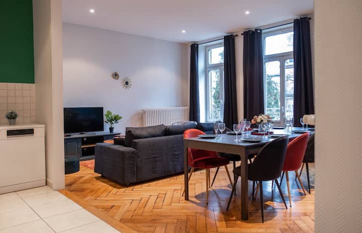 New – Le Médicis – Downtown