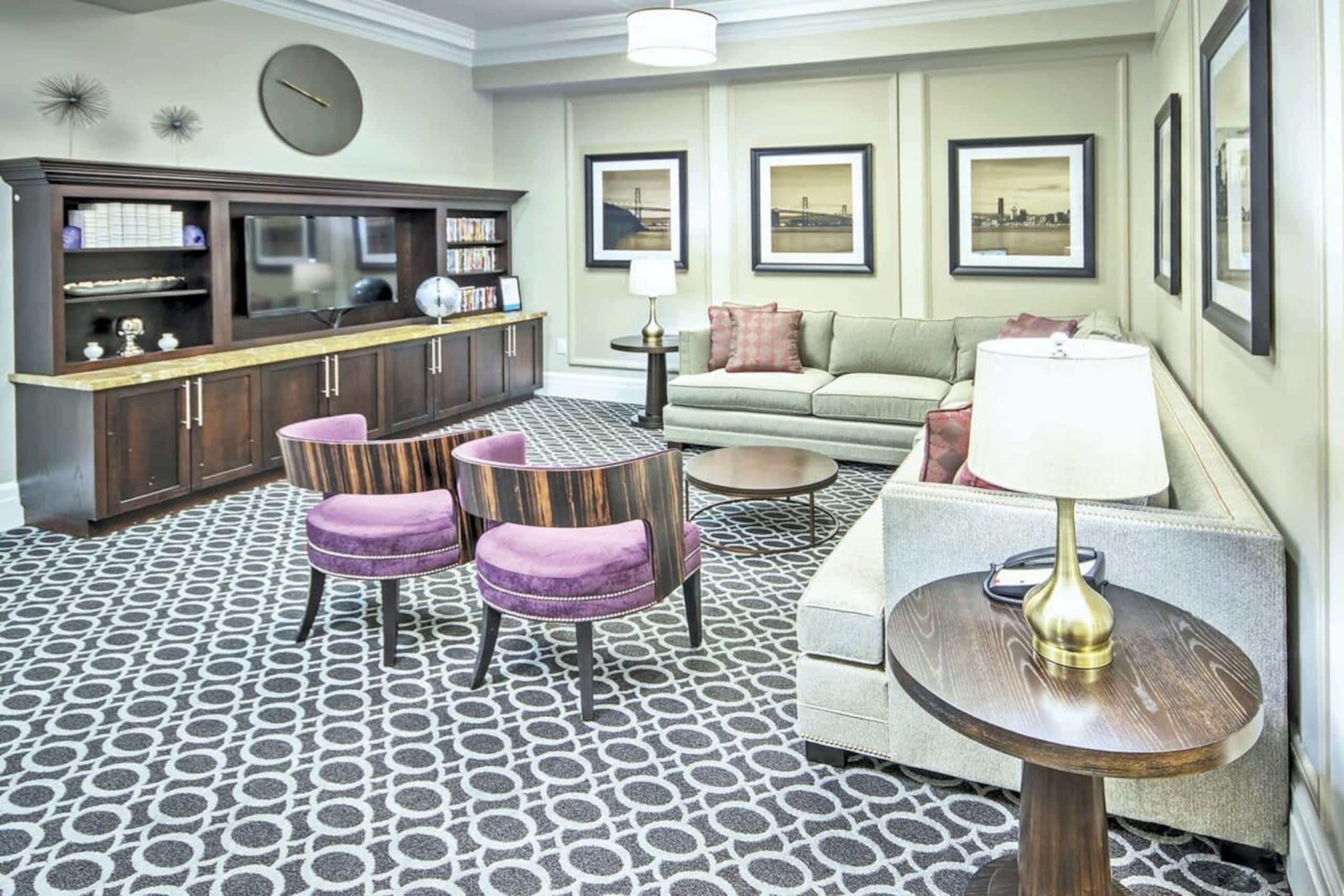 Condo in San Francisco · ★4.96 · 2 bedrooms · 3 beds · 1 bath - Image 29