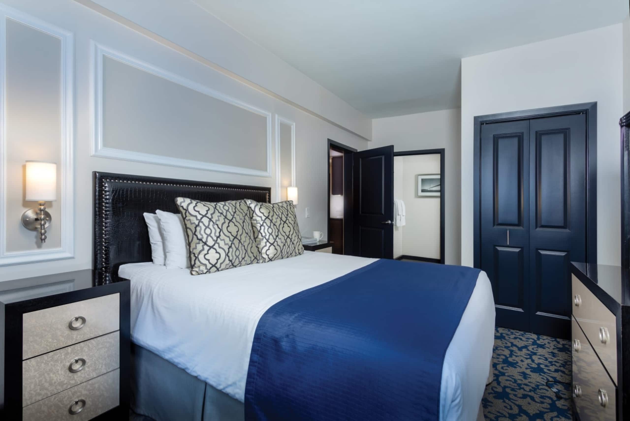 Condo in San Francisco · ★5.0 · 3 bedrooms · 3 beds · 2 baths - Image 21