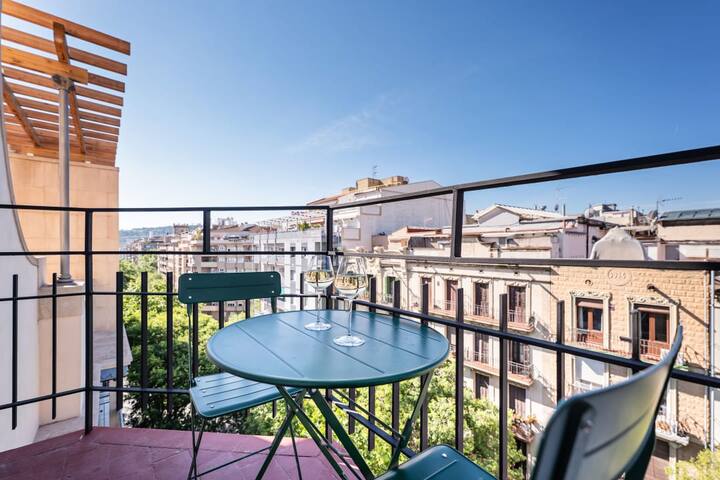Rocafort | Contemporary 3BR Apt. in Eixample gallery image 4