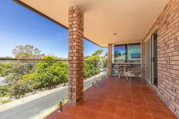 32 Daphne Street gallery image 5