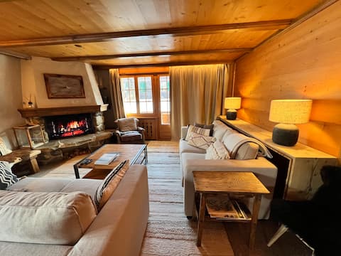 Top performing Airbnb: Schützenweg 2 - Central & Cozy by Heiti Gstaad in Saanen