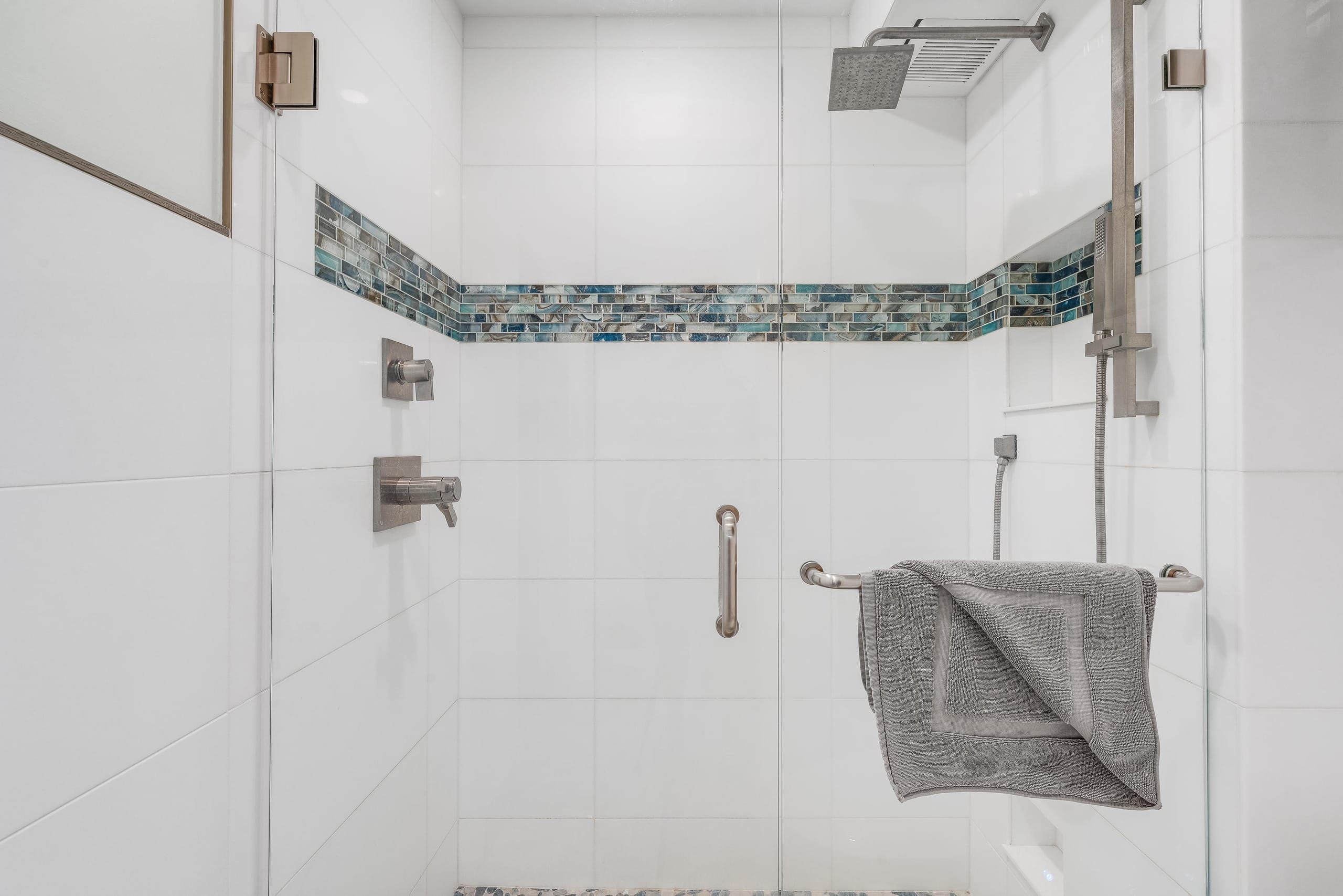 Condo in Kihei · ★5.0 · 1 bedroom · 2 beds · 1 private bath - Image 21