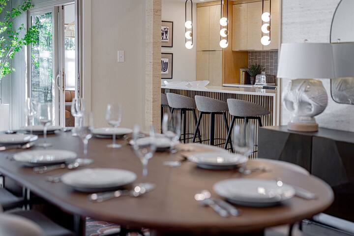 Modern Elegance, Chef’s Kitchen, Prime Austin Spot gallery image 4