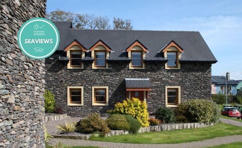 Dingle Courtyard Cottages No 12 (3 Bed)