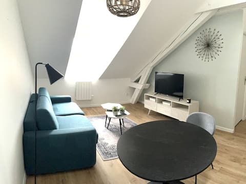 Popular Airbnb listing: M004*Marquer*T2 joli appartement en hypercentre in Annemasse