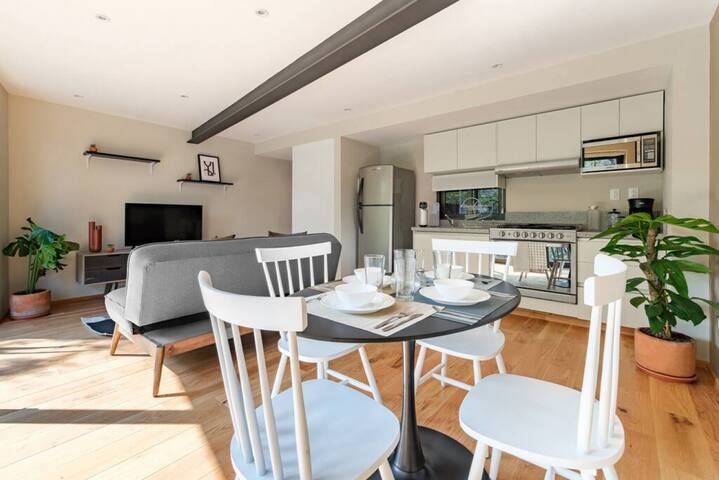 Urban Condesa – Design and Comfort gallery image 3