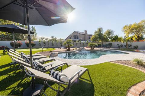 Fun Filled Stadium Getaway w/ Heated Pool & Golf