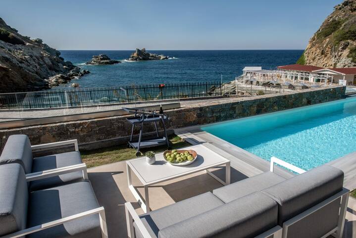 Made By The Sea Villas 8 BDRM gallery image 4