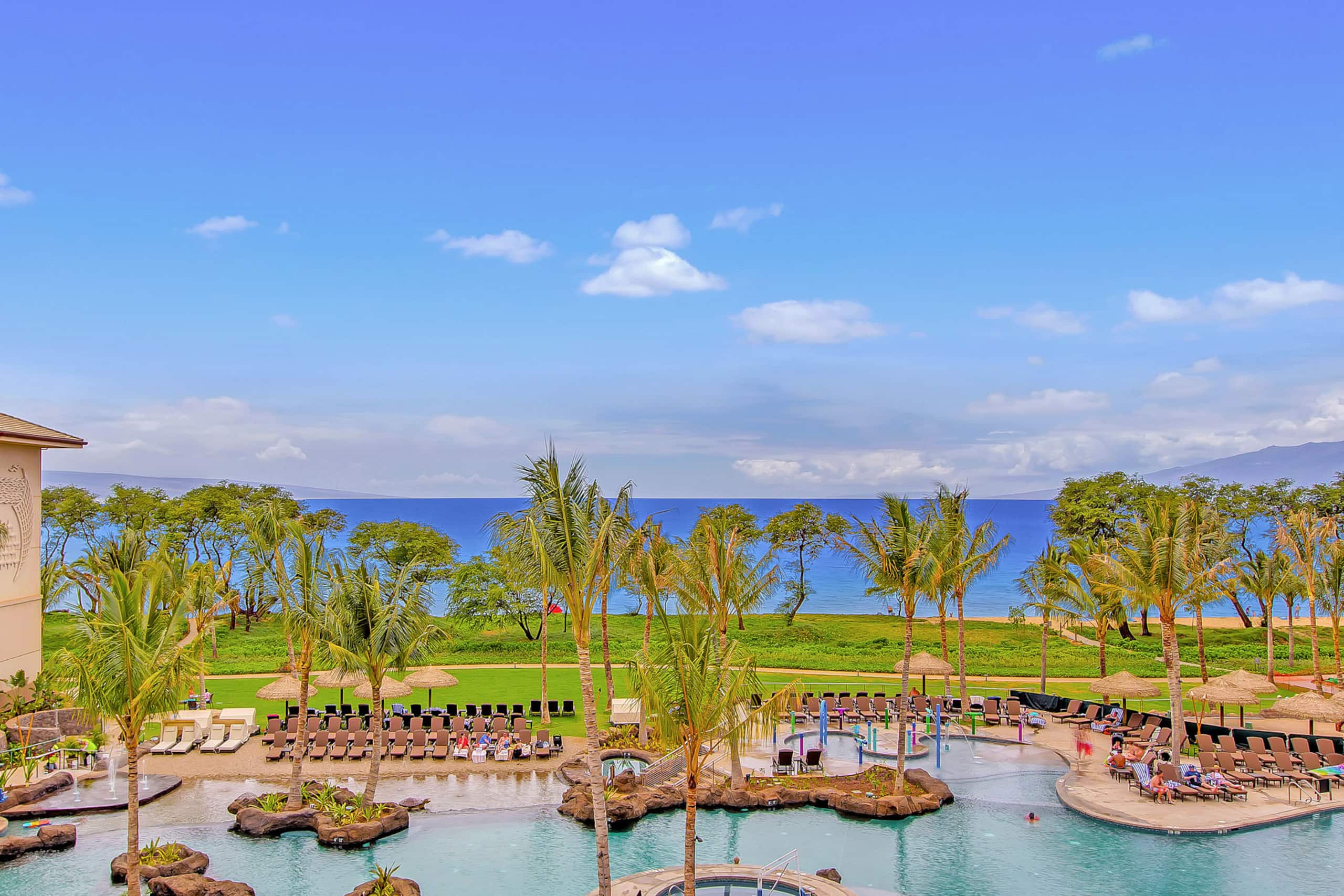 Condo in Lahaina · ★4.8 · 3 bedrooms · 4 beds · 2 baths - Image 2