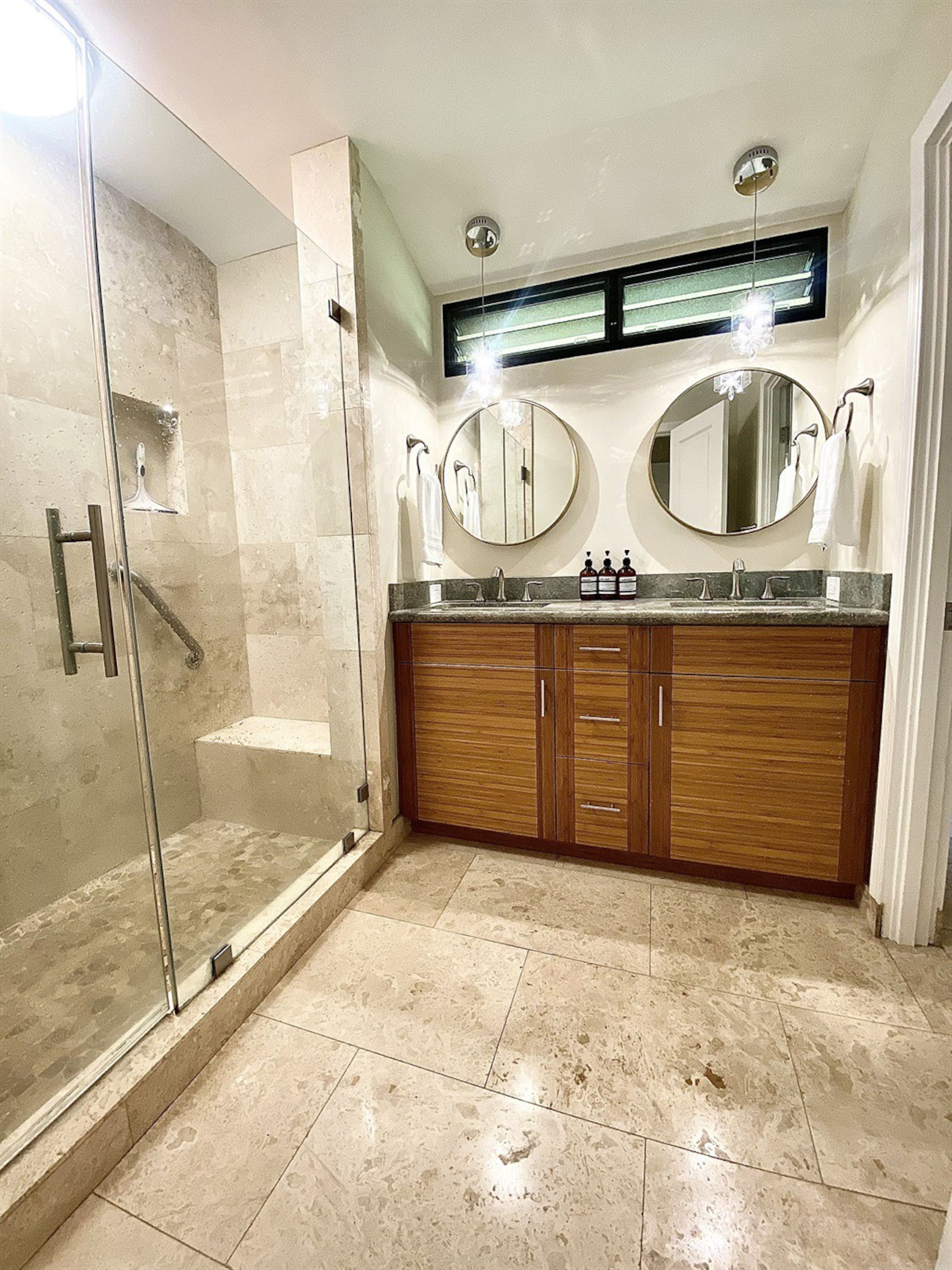 Condo in Wailea · ★4.97 · 2 bedrooms · 4 beds · 2 baths - Image 42