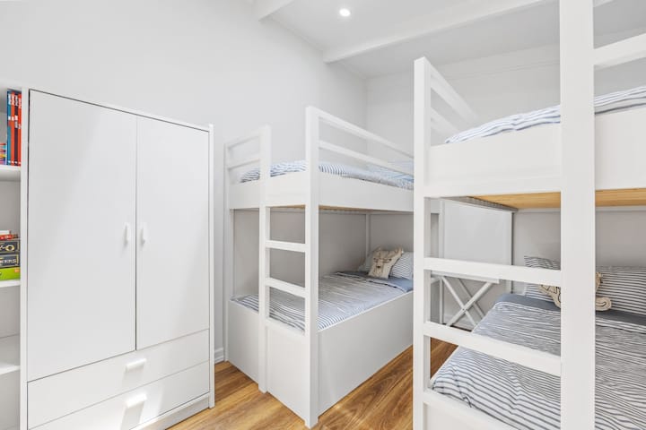 Საძინებელი 3 