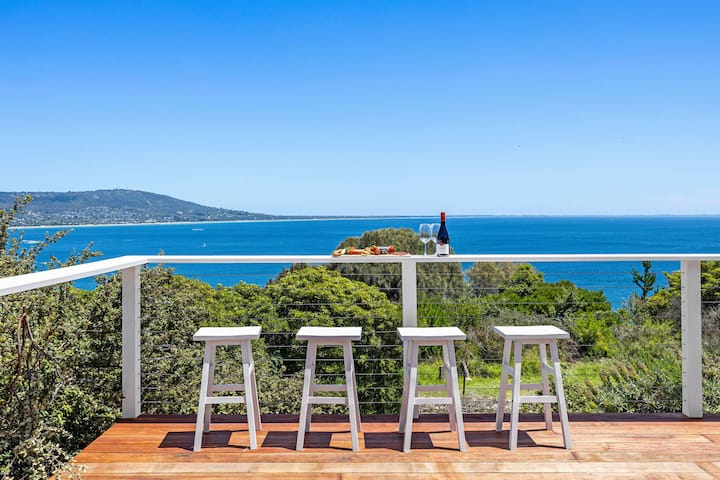 The Bay Retreat | Spa And Sunset Views - Red Hill