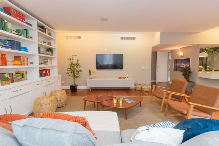 Mar201| Large apartment in Leblon gallery image 4