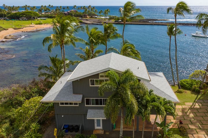 Kauai Bay House, Ocean Front, AC