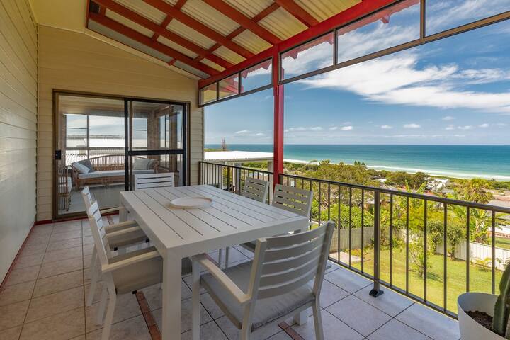 30 Becker gallery image 4