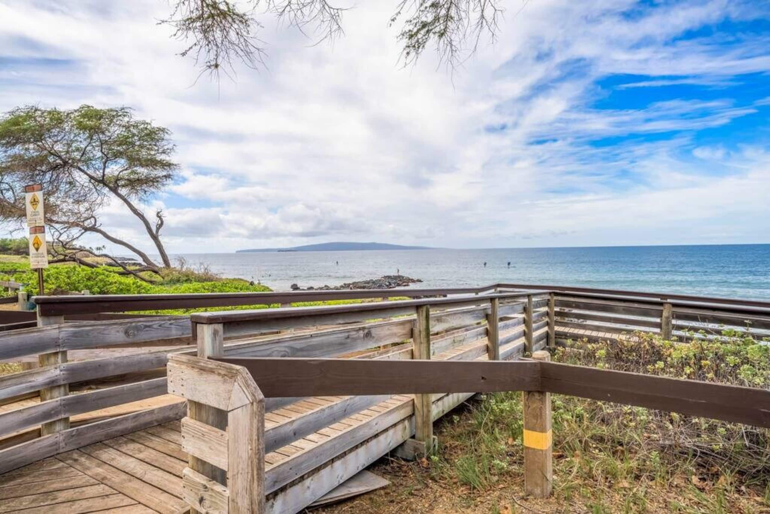 Condo in Kihei · ★4.95 · 1 bedroom · 1 bed · 1 bath - Image 37