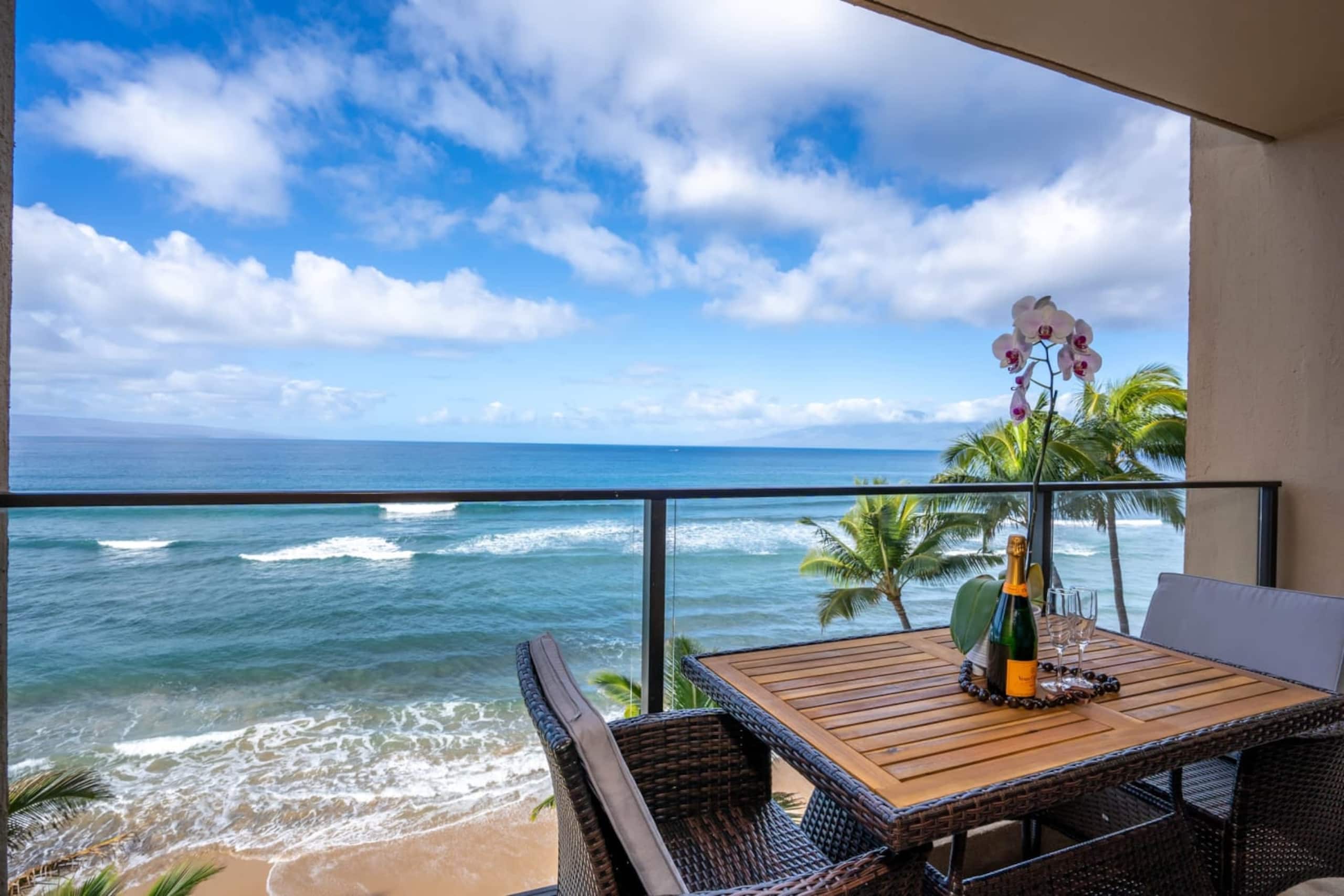 Boutique Oceanfront Kaanapali Vistas - Image 19
