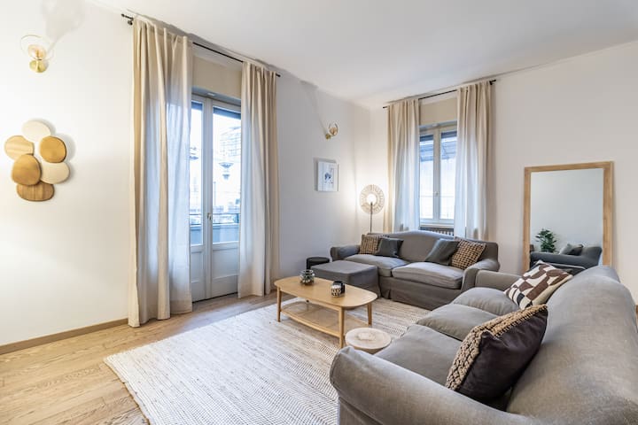 Easylife-Milan – Crocefisso 1 P1 – Historic Center