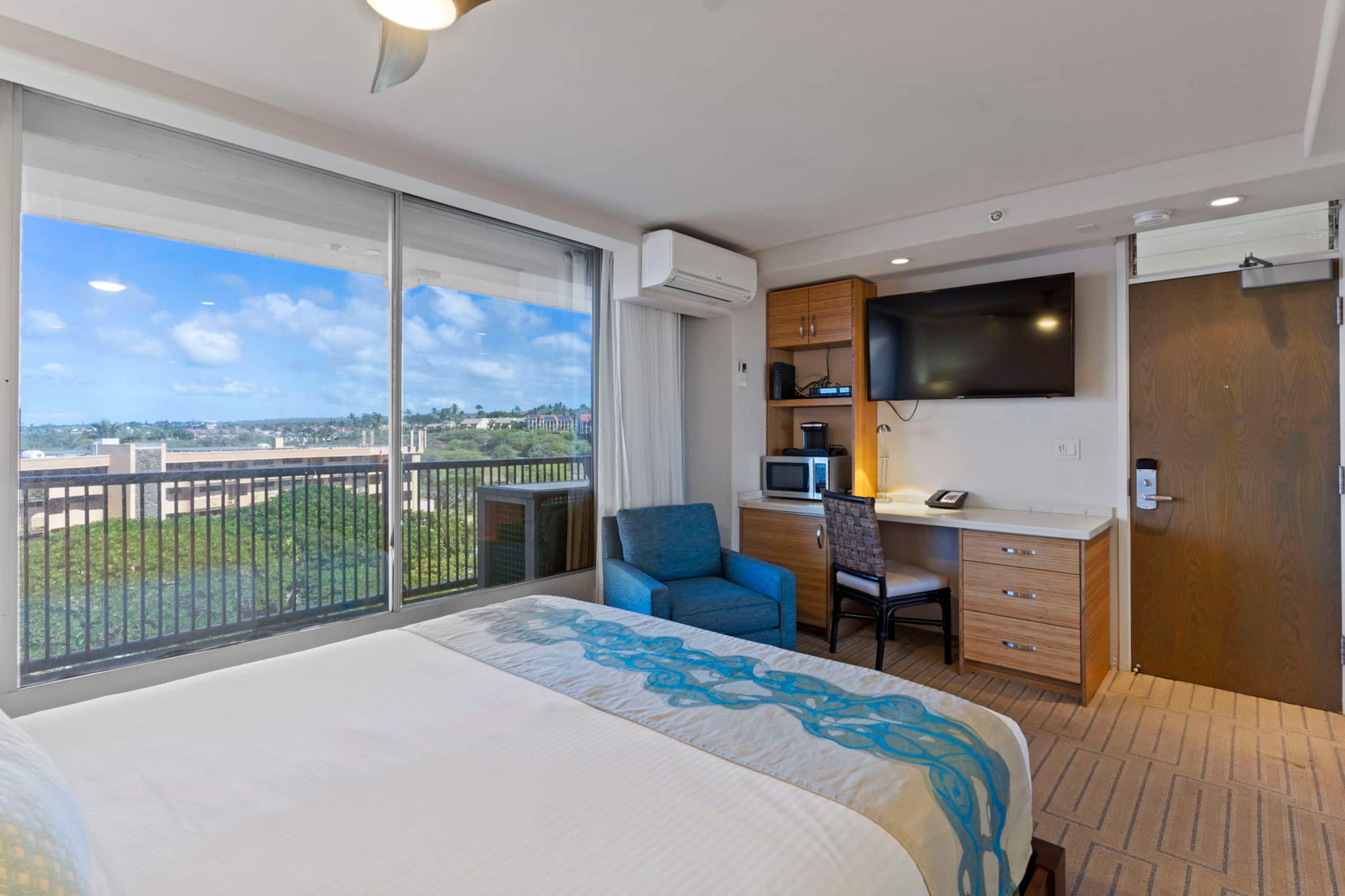 Condo in Kihei · ★4.64 · 2 bedrooms · 3 beds · 2 baths - Image 33