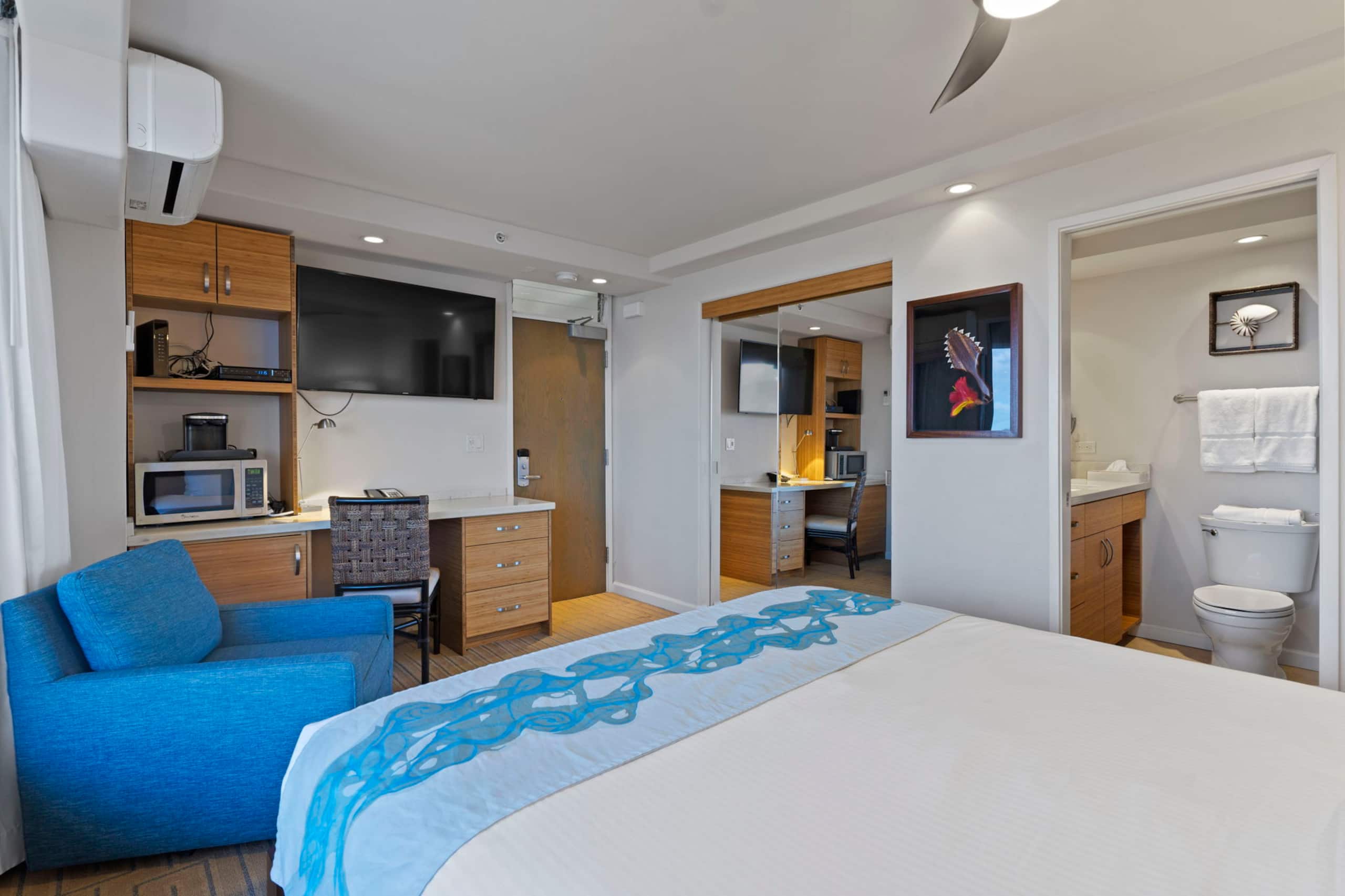 Condo in Kihei · ★4.64 · 2 bedrooms · 3 beds · 2 baths - Image 30