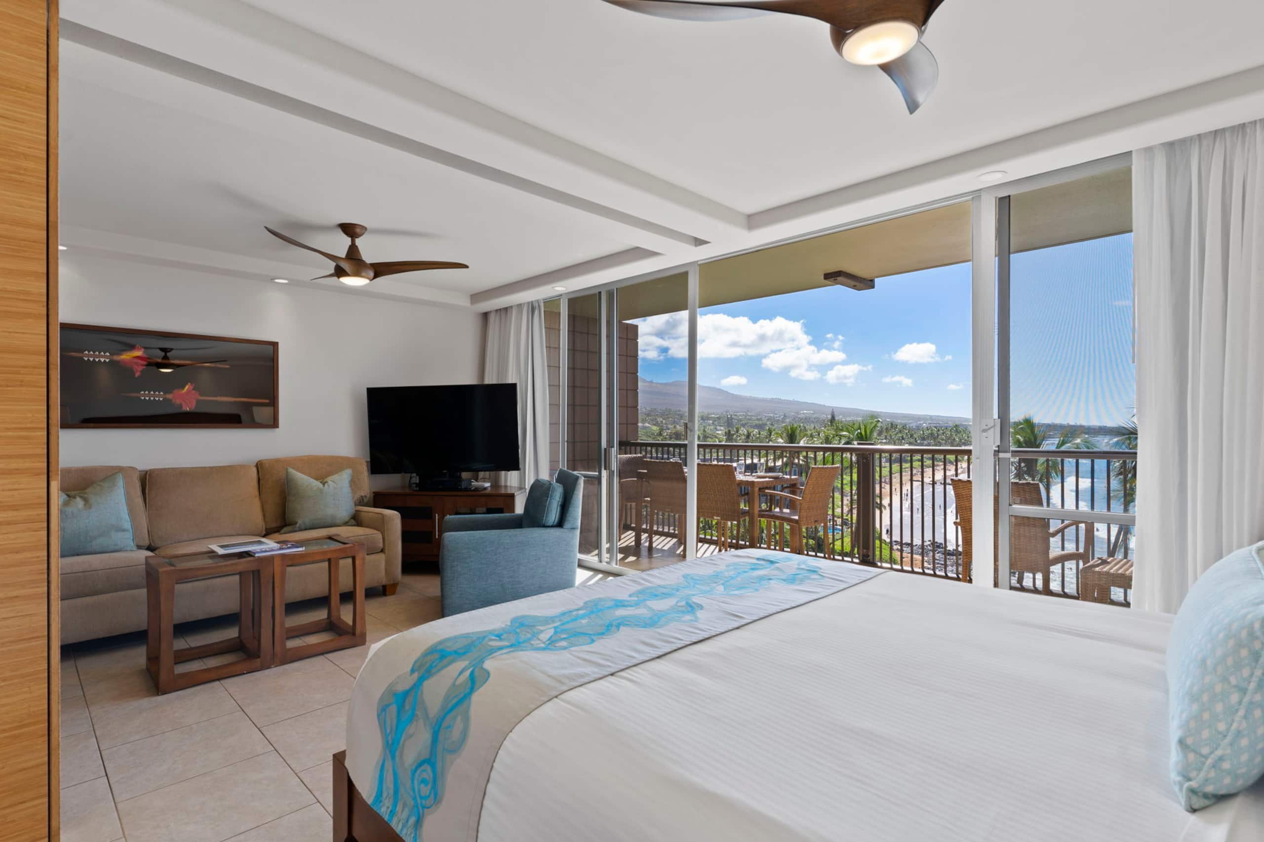 Condo in Kihei · ★4.64 · 2 bedrooms · 3 beds · 2 baths - Image 10