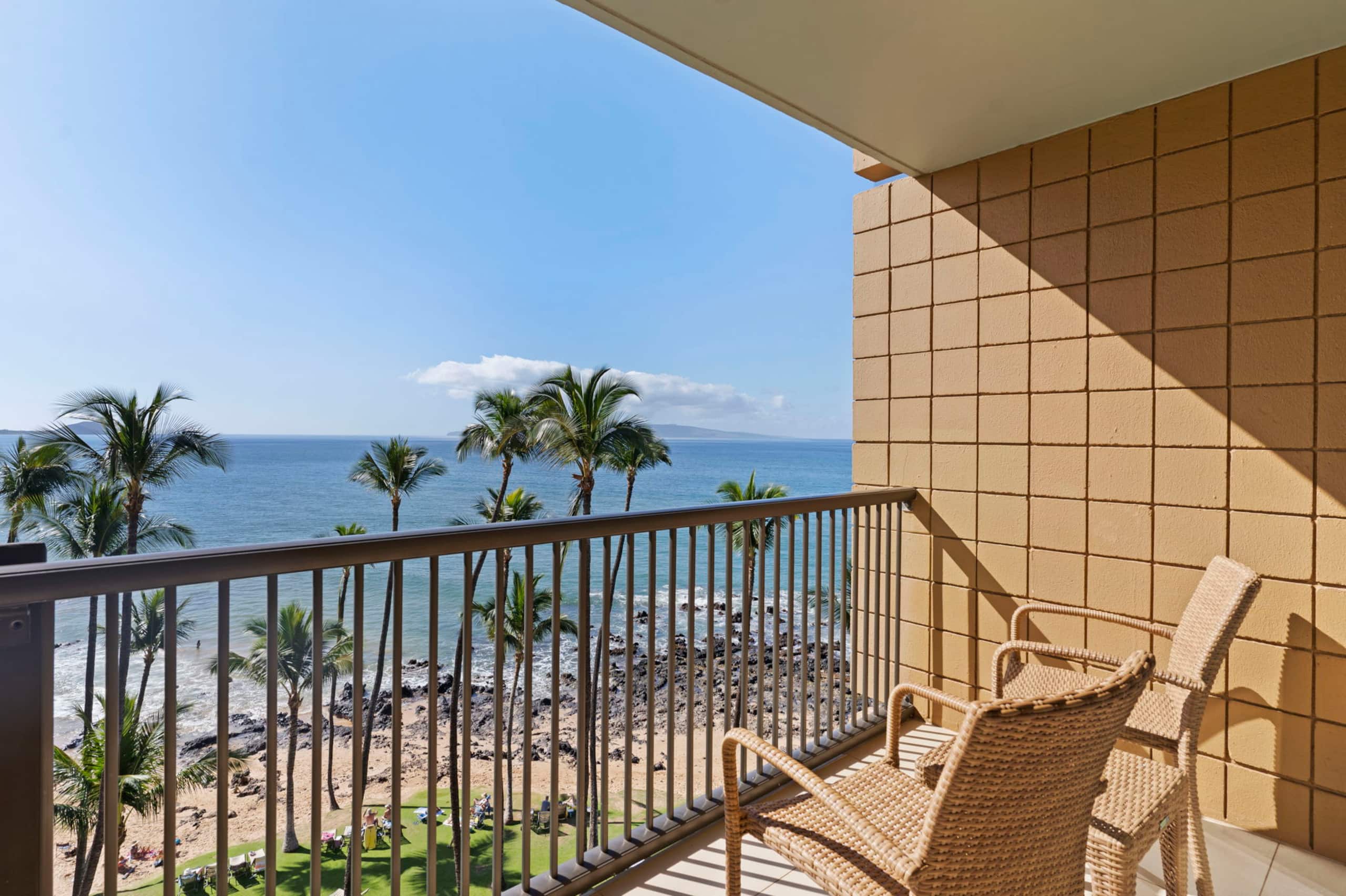 Condo in Kihei · ★4.64 · 2 bedrooms · 3 beds · 2 baths - Image 3