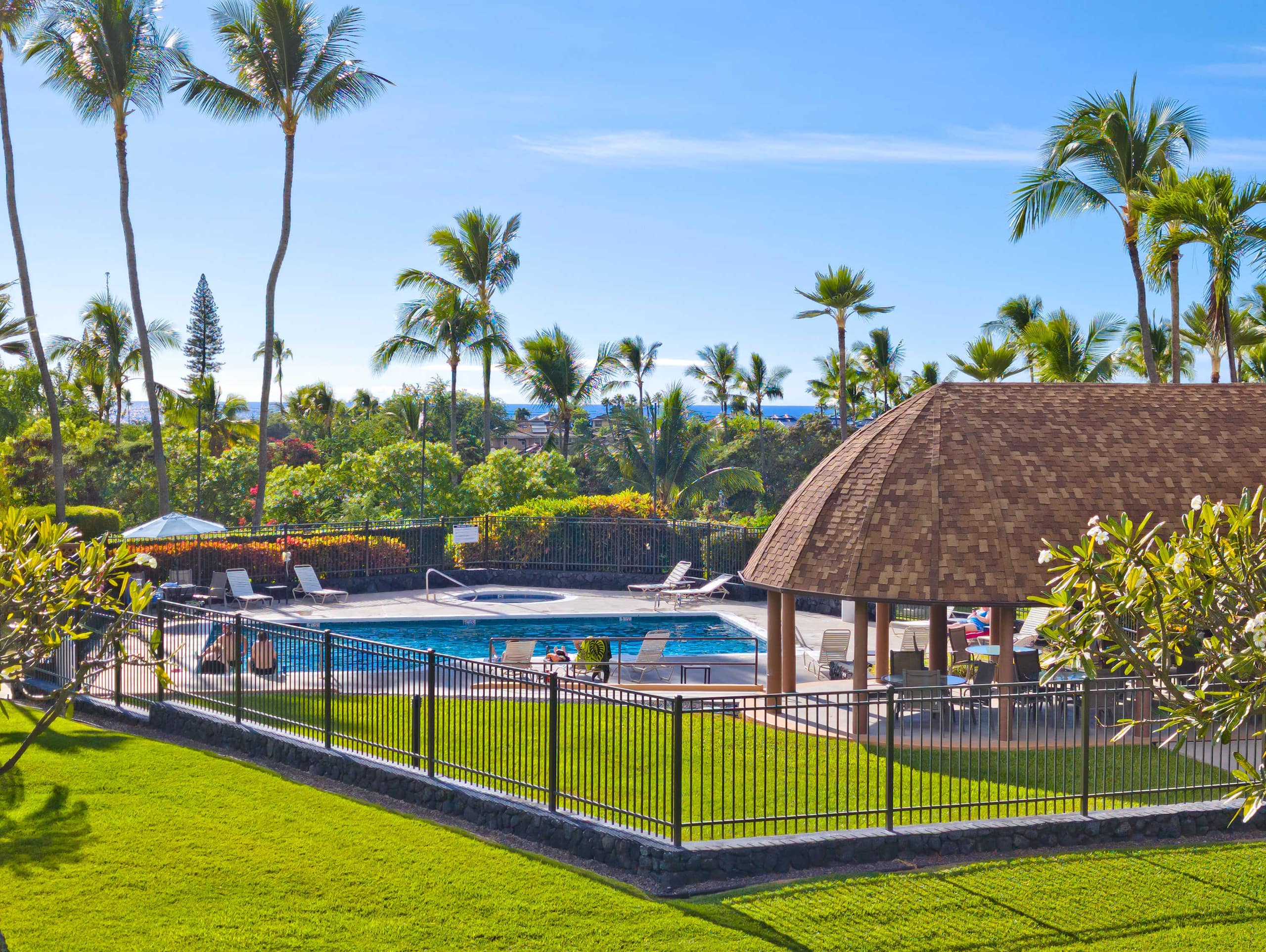 Condo in Kailua-Kona · ★4.61 · 2 bedrooms · 3 beds · 2 private baths - Image 39