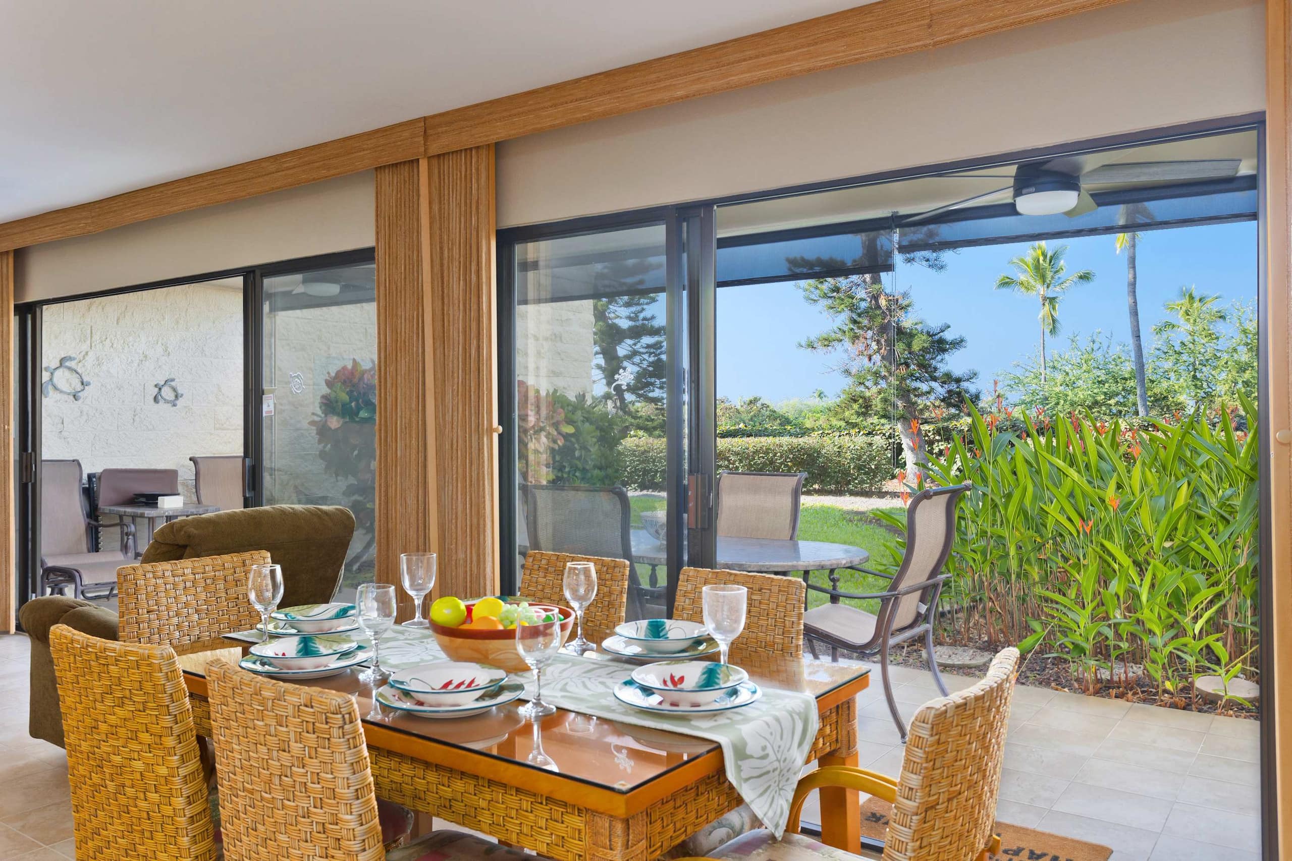 Condo in Kailua-Kona · ★4.61 · 2 bedrooms · 3 beds · 2 private baths - Image 24
