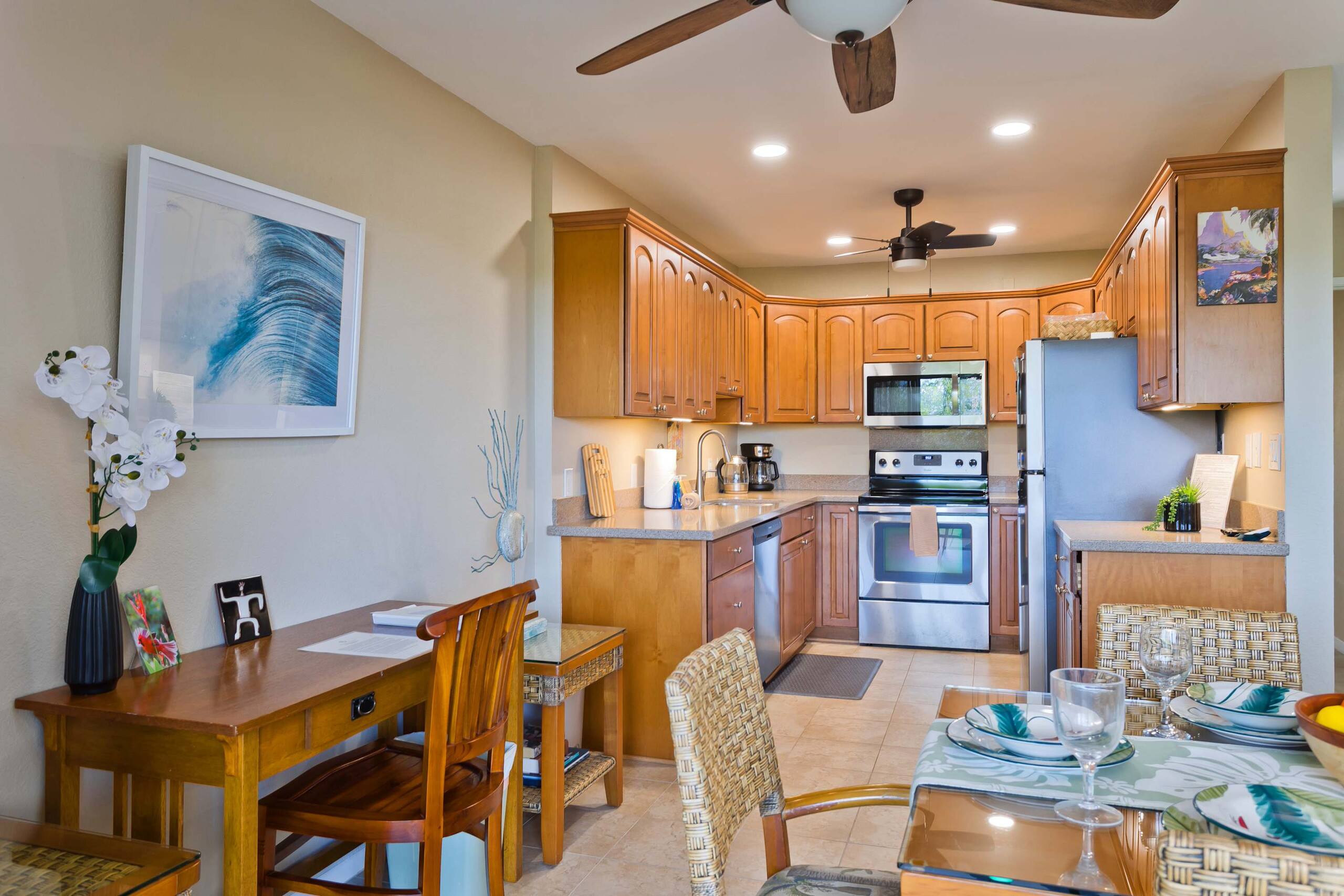 Condo in Kailua-Kona · ★4.61 · 2 bedrooms · 3 beds · 2 private baths - Image 23