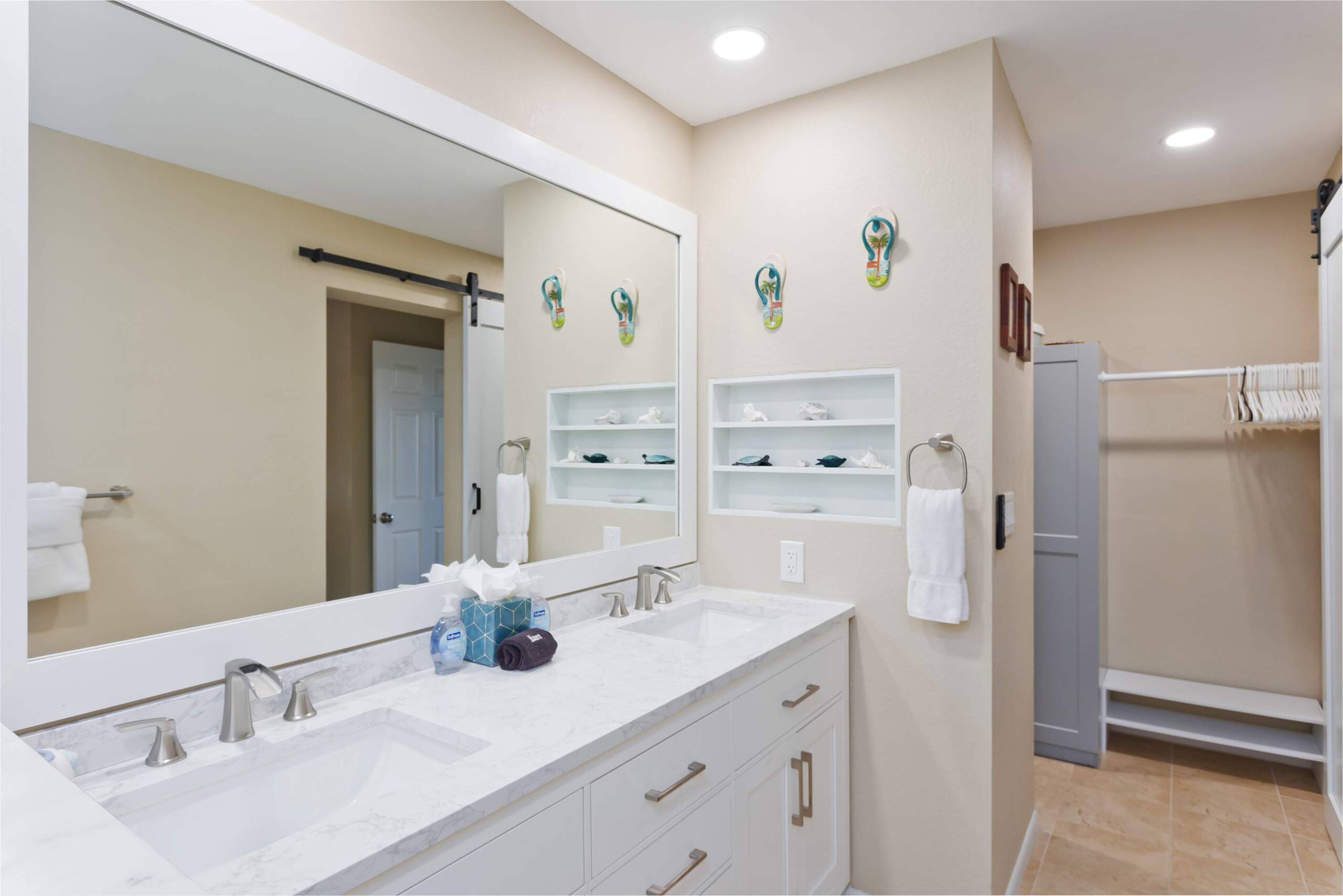 Condo in Kailua-Kona · ★4.61 · 2 bedrooms · 3 beds · 2 private baths - Image 30