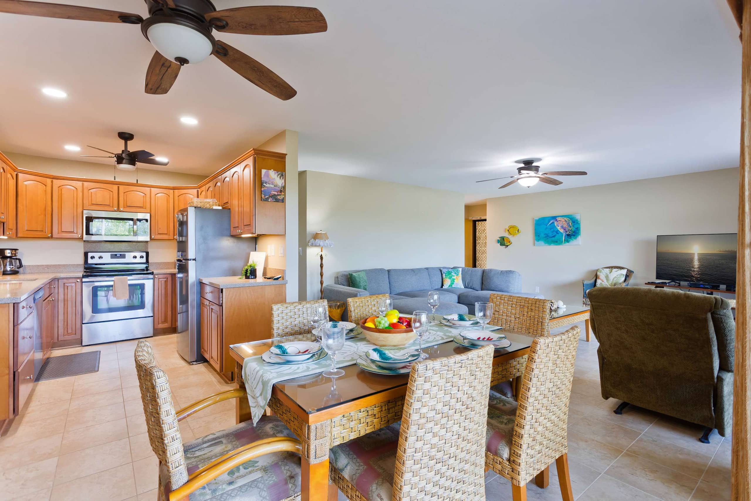 Condo in Kailua-Kona · ★4.61 · 2 bedrooms · 3 beds · 2 private baths - Image 26