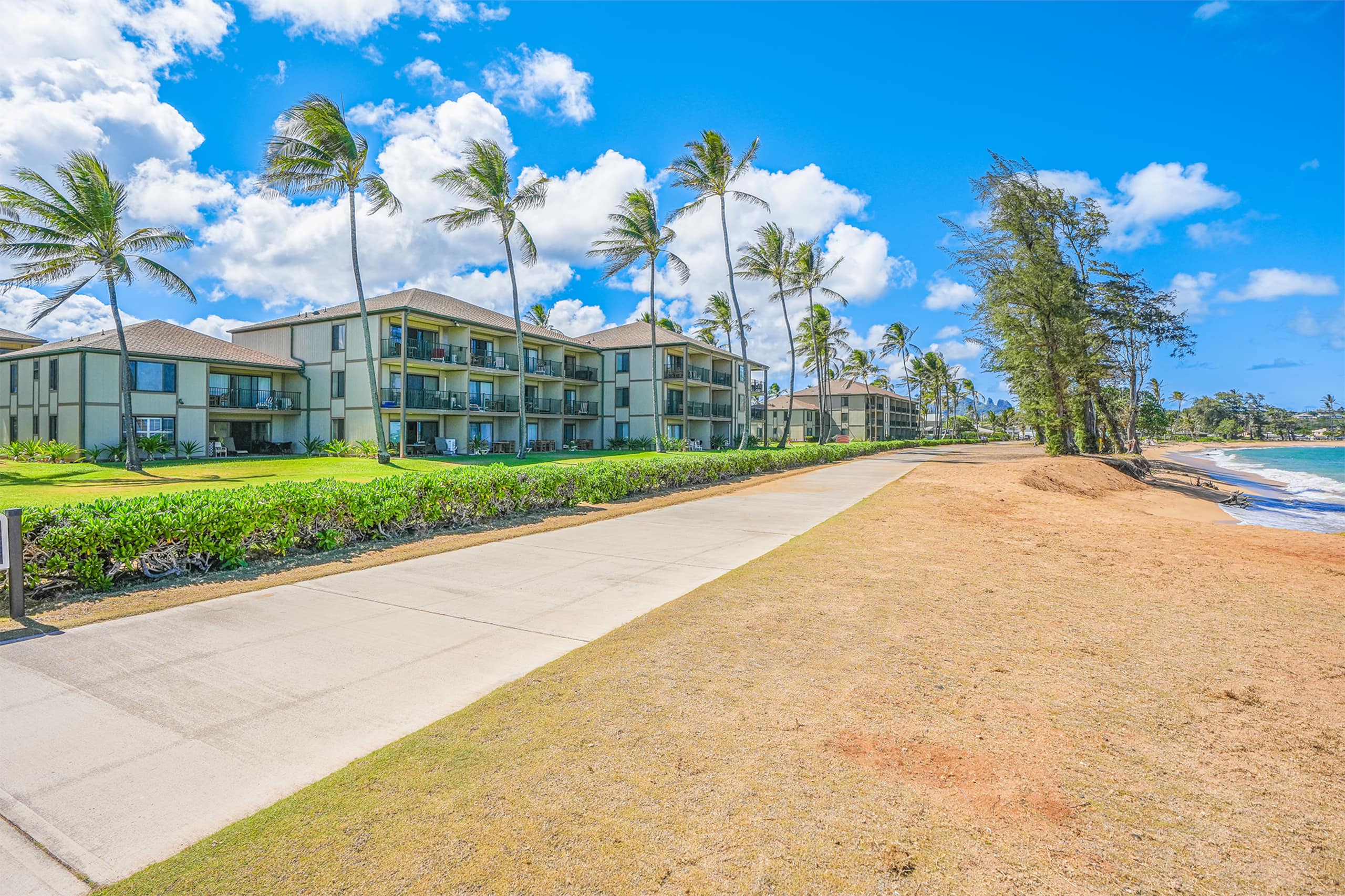 Condo in Kapaa · ★4.92 · 2 bedrooms · 3 beds · 1 bath - Image 52