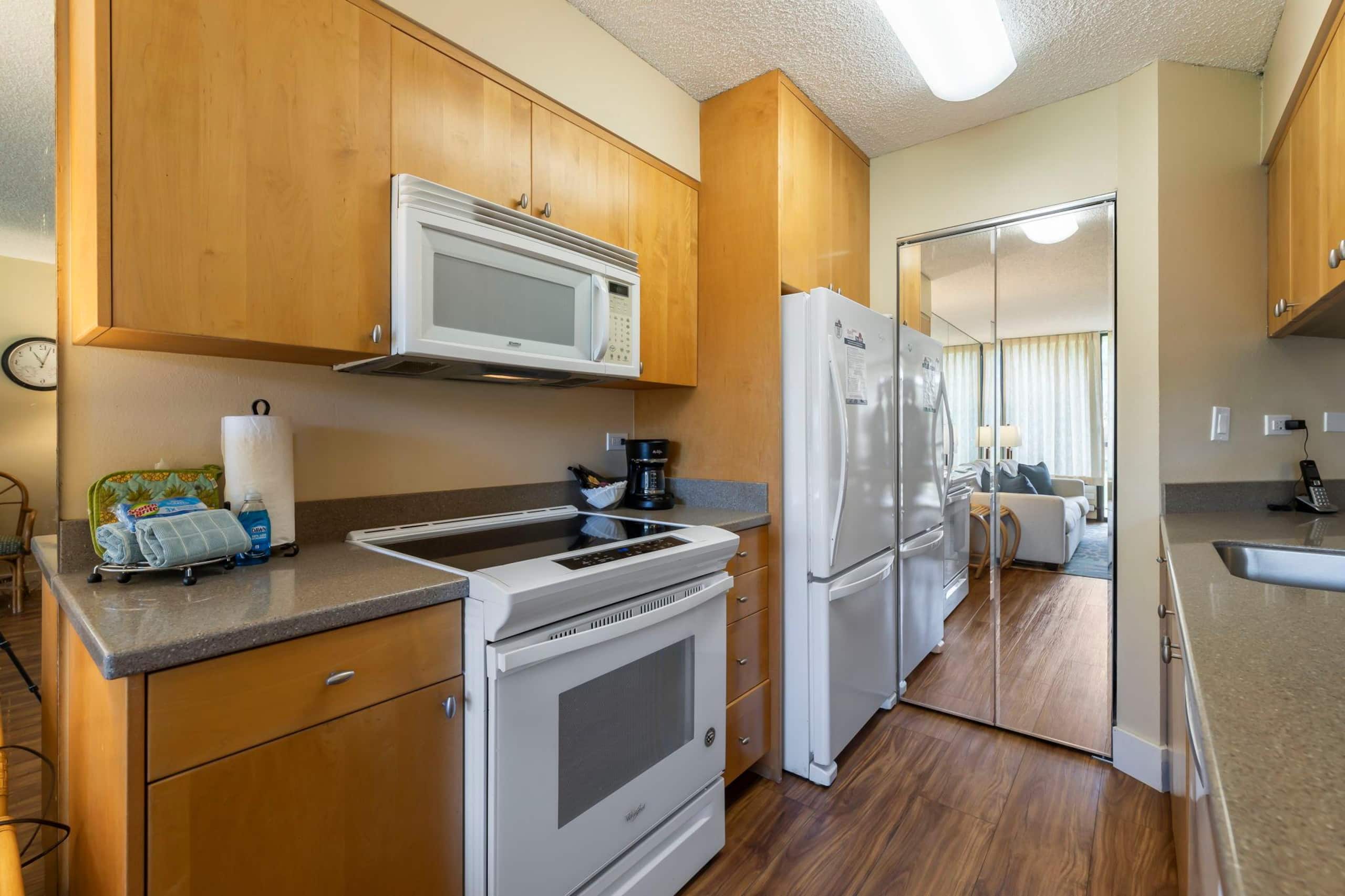 Condo in Kihei · ★4.0 · 1 bedroom · 3 beds · 2 baths - Image 14