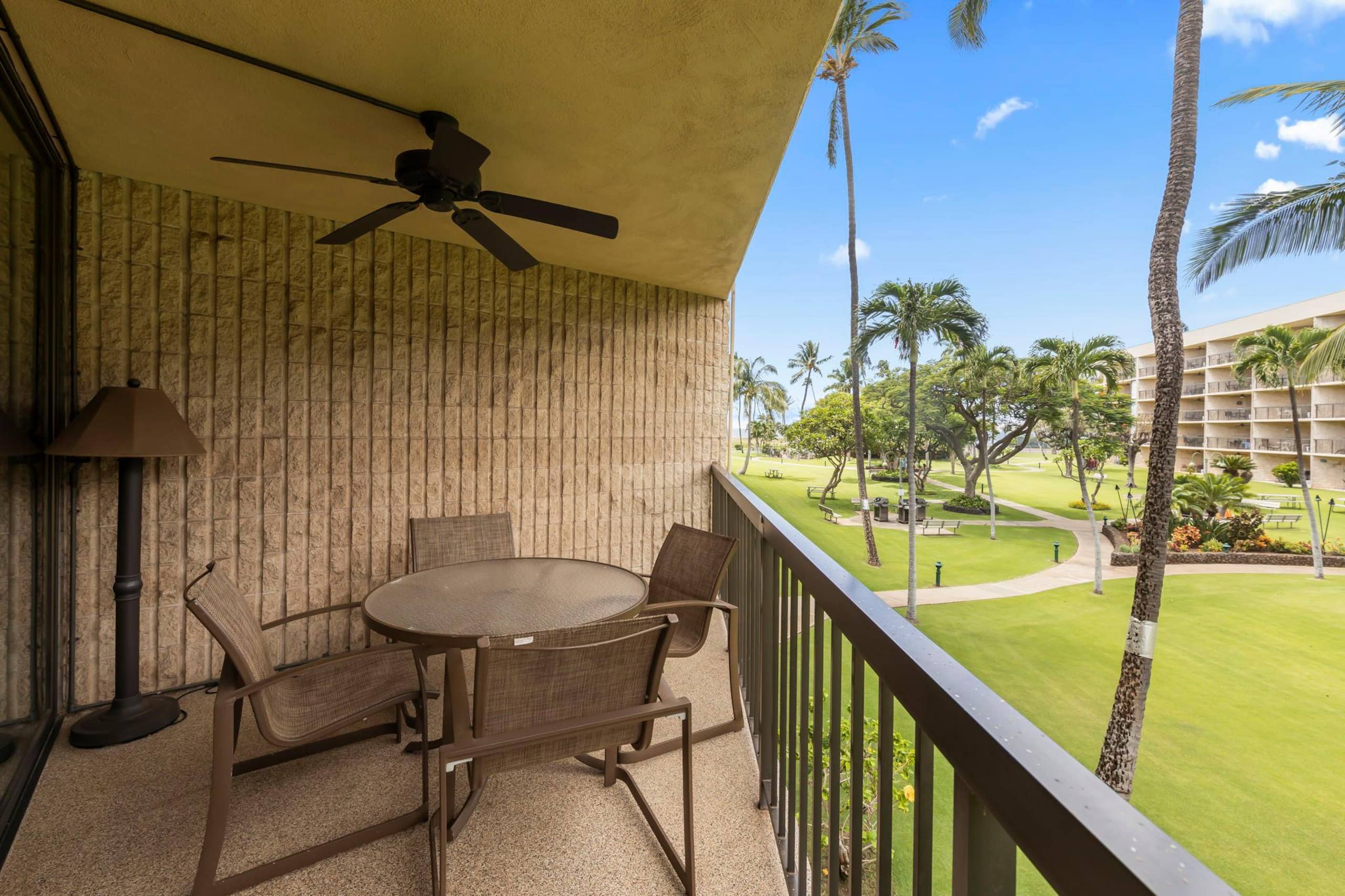 Condo in Kihei · ★4.0 · 1 bedroom · 3 beds · 2 baths - Image 1