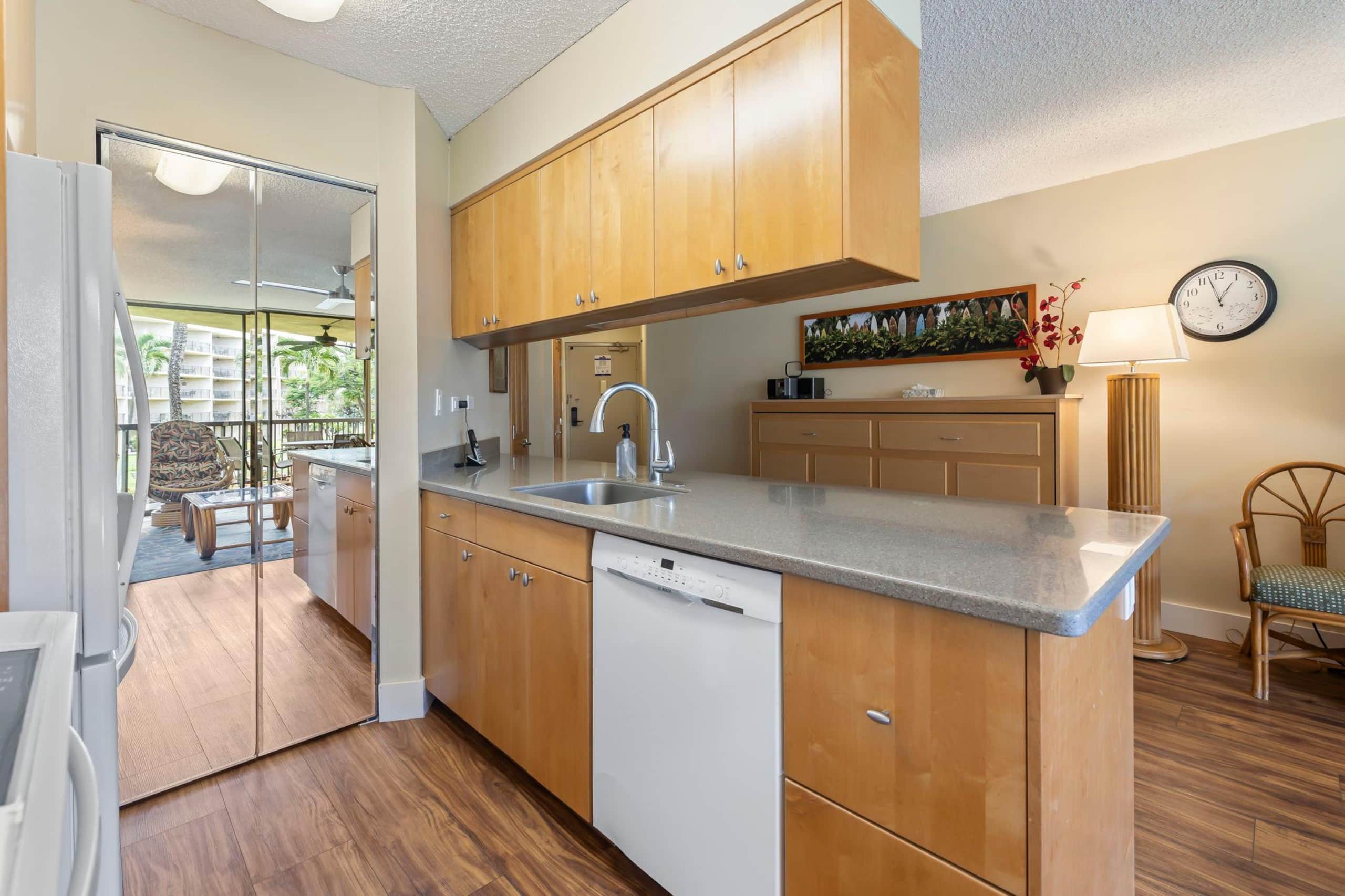 Condo in Kihei · ★4.0 · 1 bedroom · 3 beds · 2 baths - Image 17